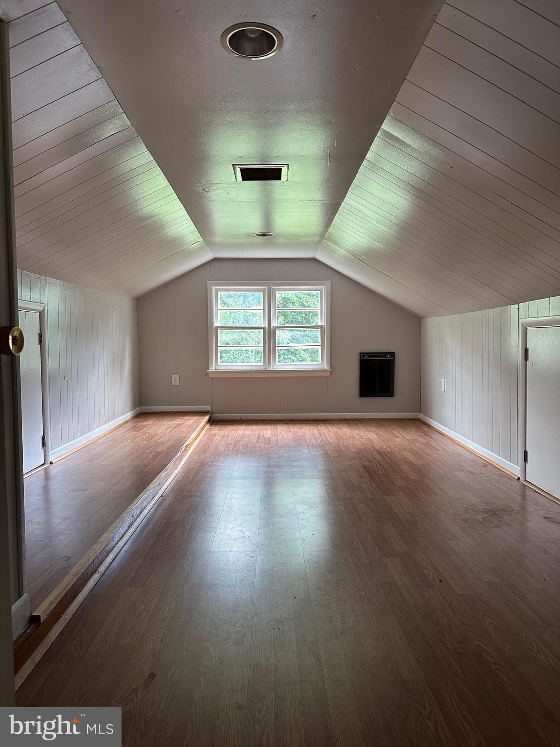 JOHNSTON WOODSTOCK - Residential