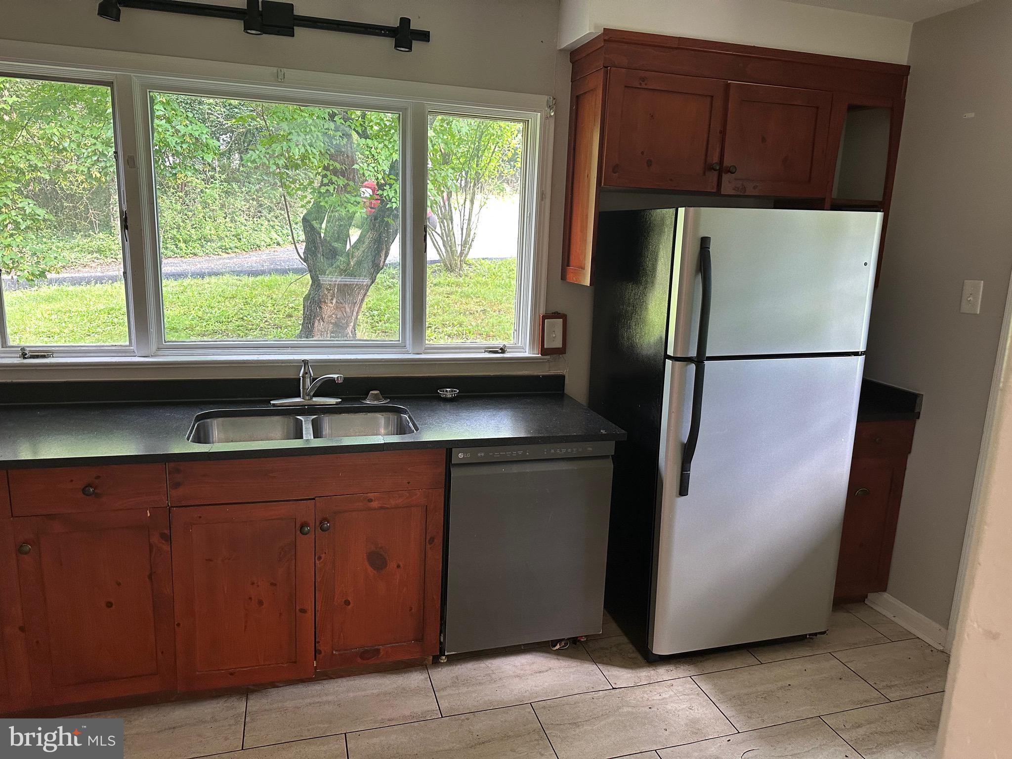 JOHNSTON WOODSTOCK - Residential