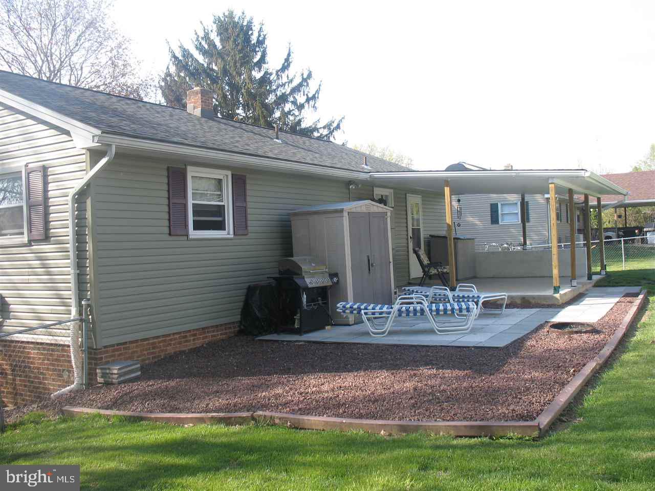 TWIN PINES - Residential