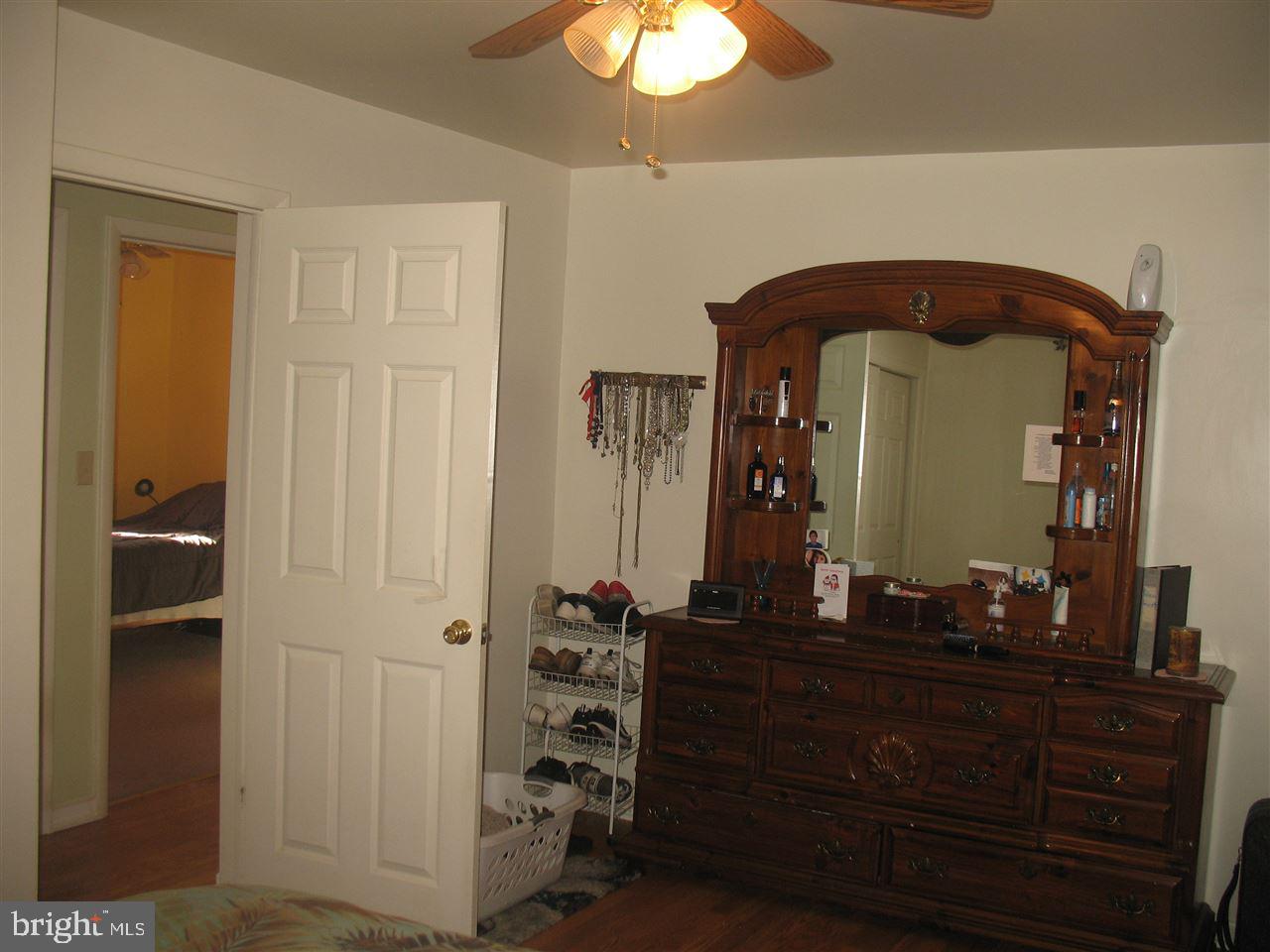 TWIN PINES - Residential