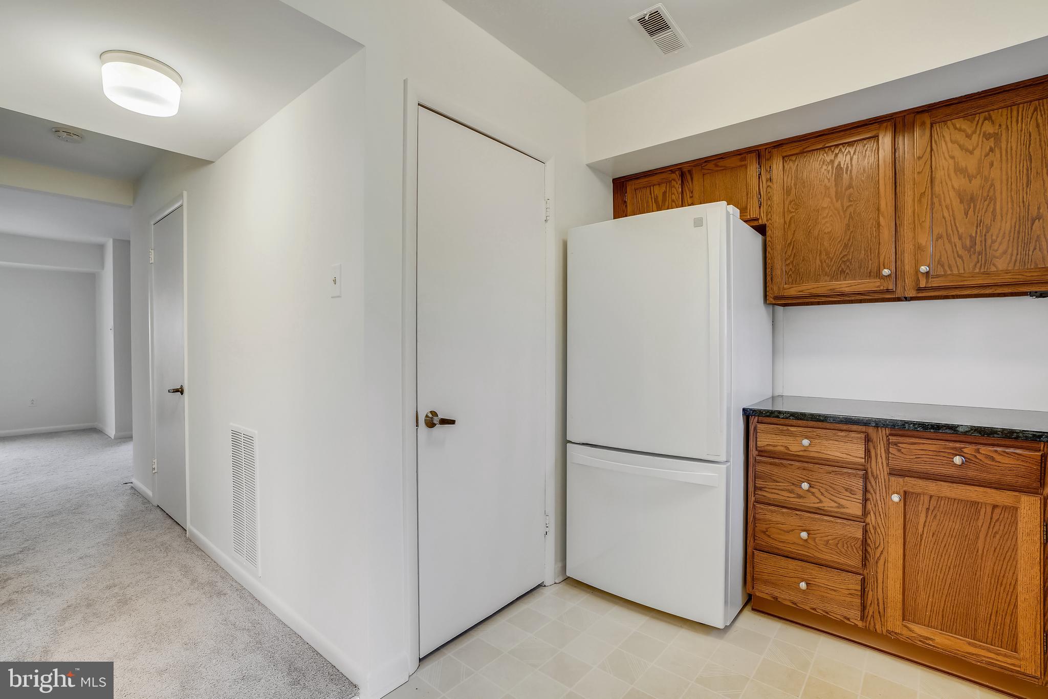 LONG REACH - Residential Lease