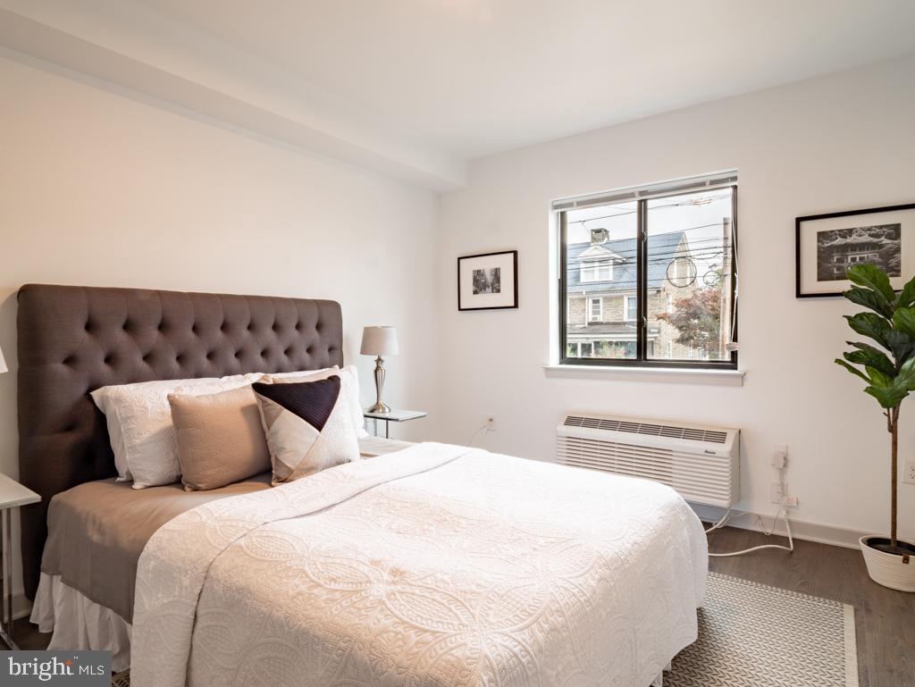 ROXBOROUGH - Residential Lease