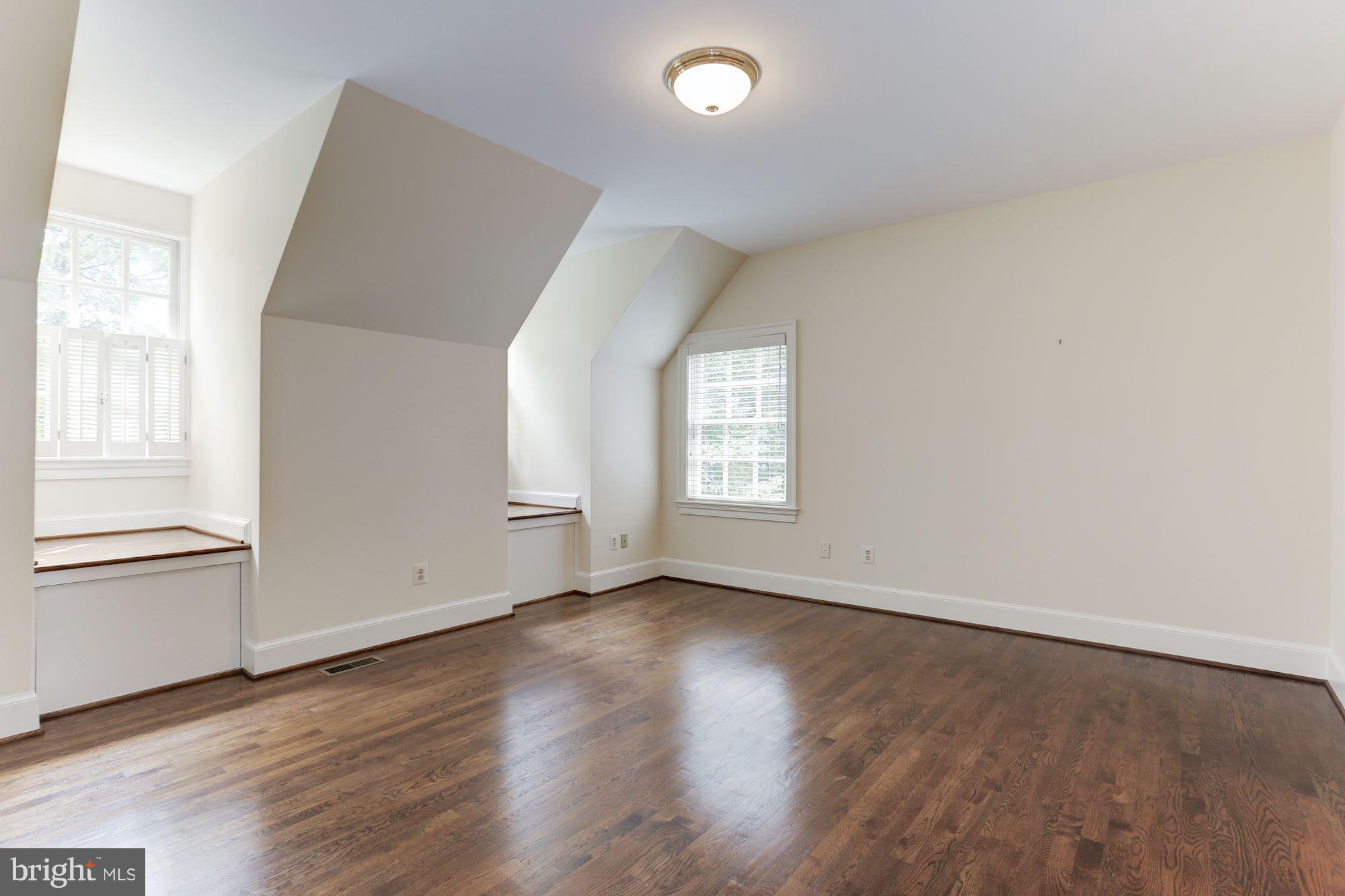 MILLWOOD - Residential