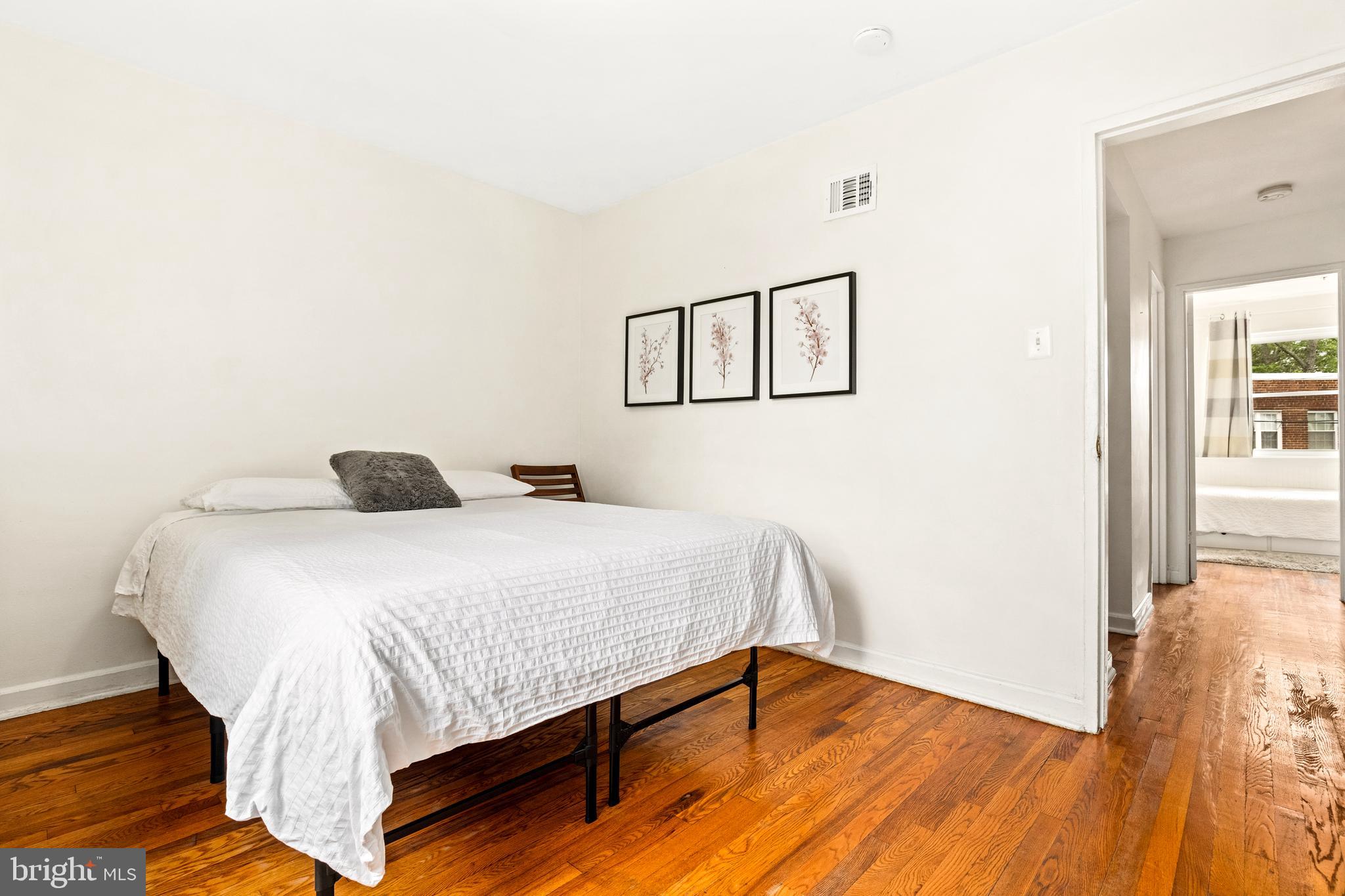 HUME SPRINGS - Residential