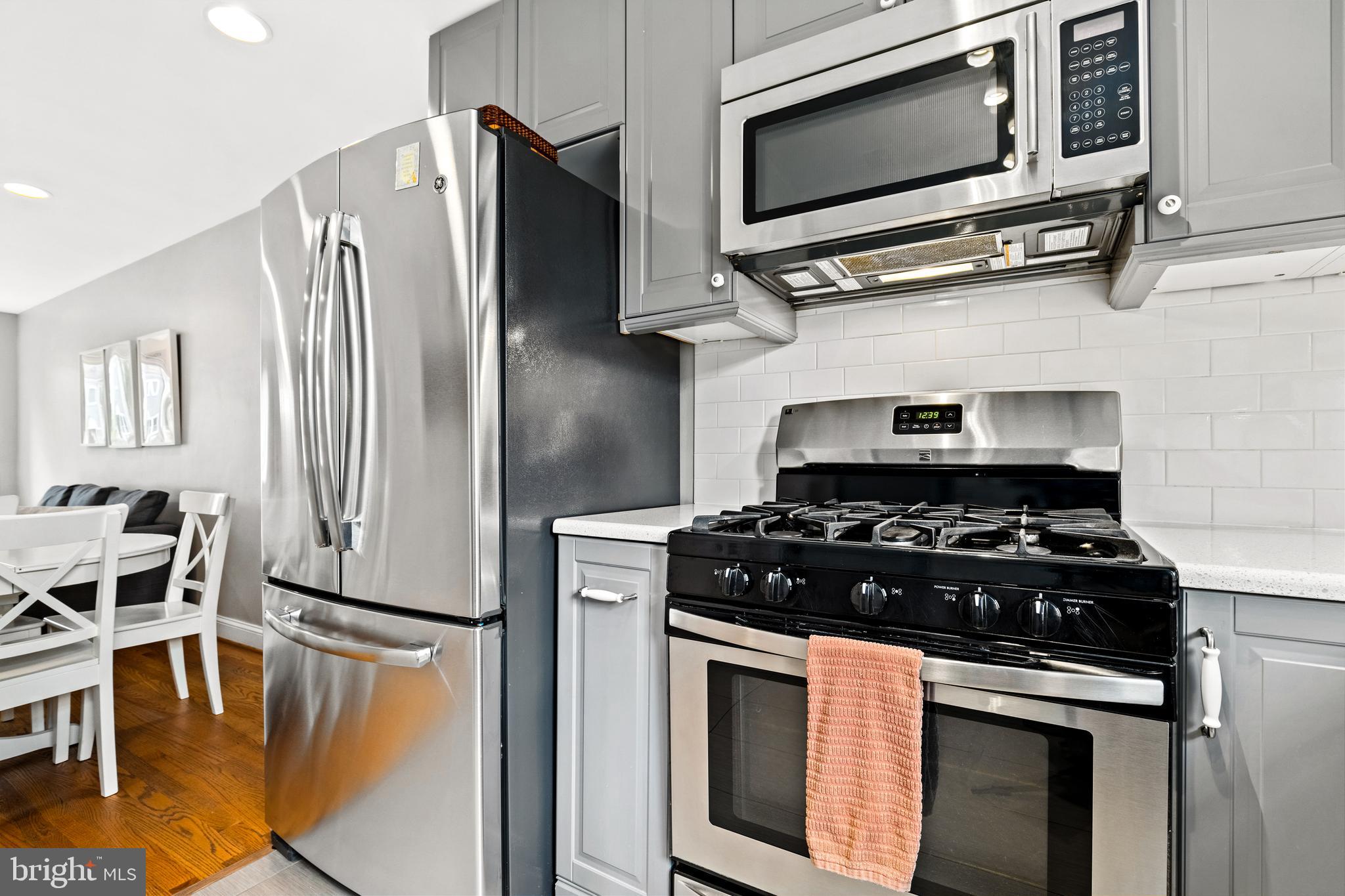 HUME SPRINGS - Residential