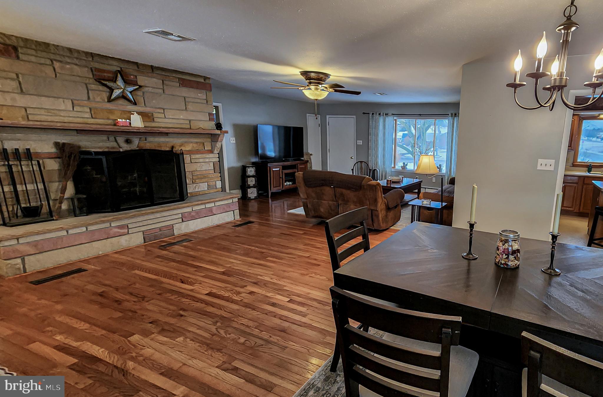 GREENVALE VILLAGE - Residential