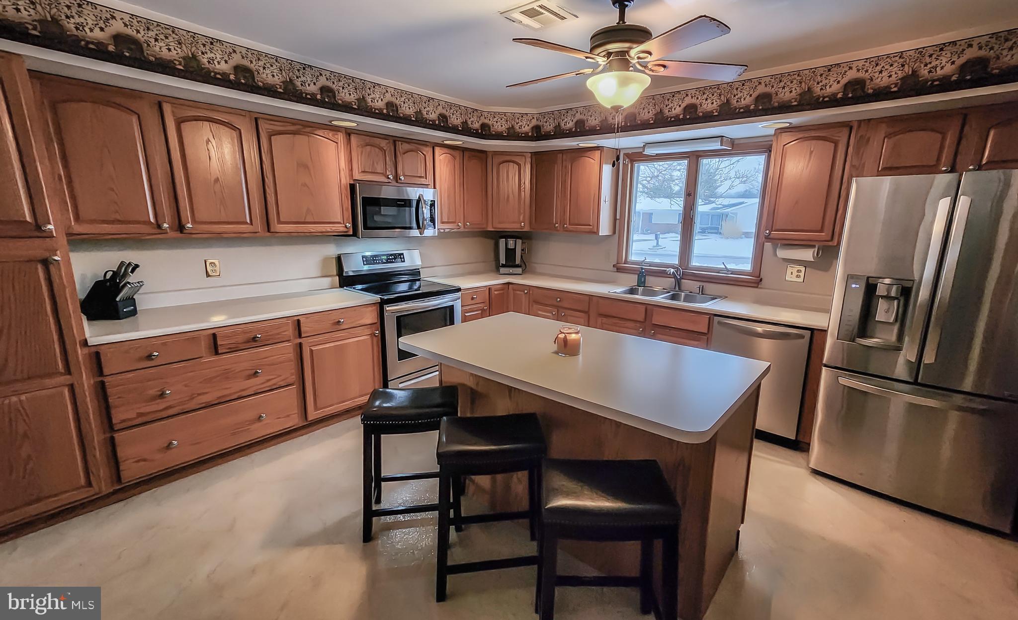 GREENVALE VILLAGE - Residential