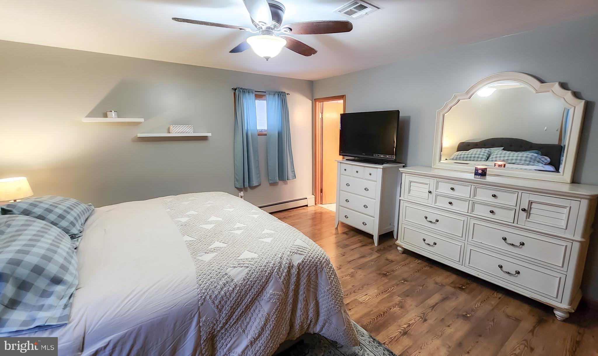 GREENVALE VILLAGE - Residential