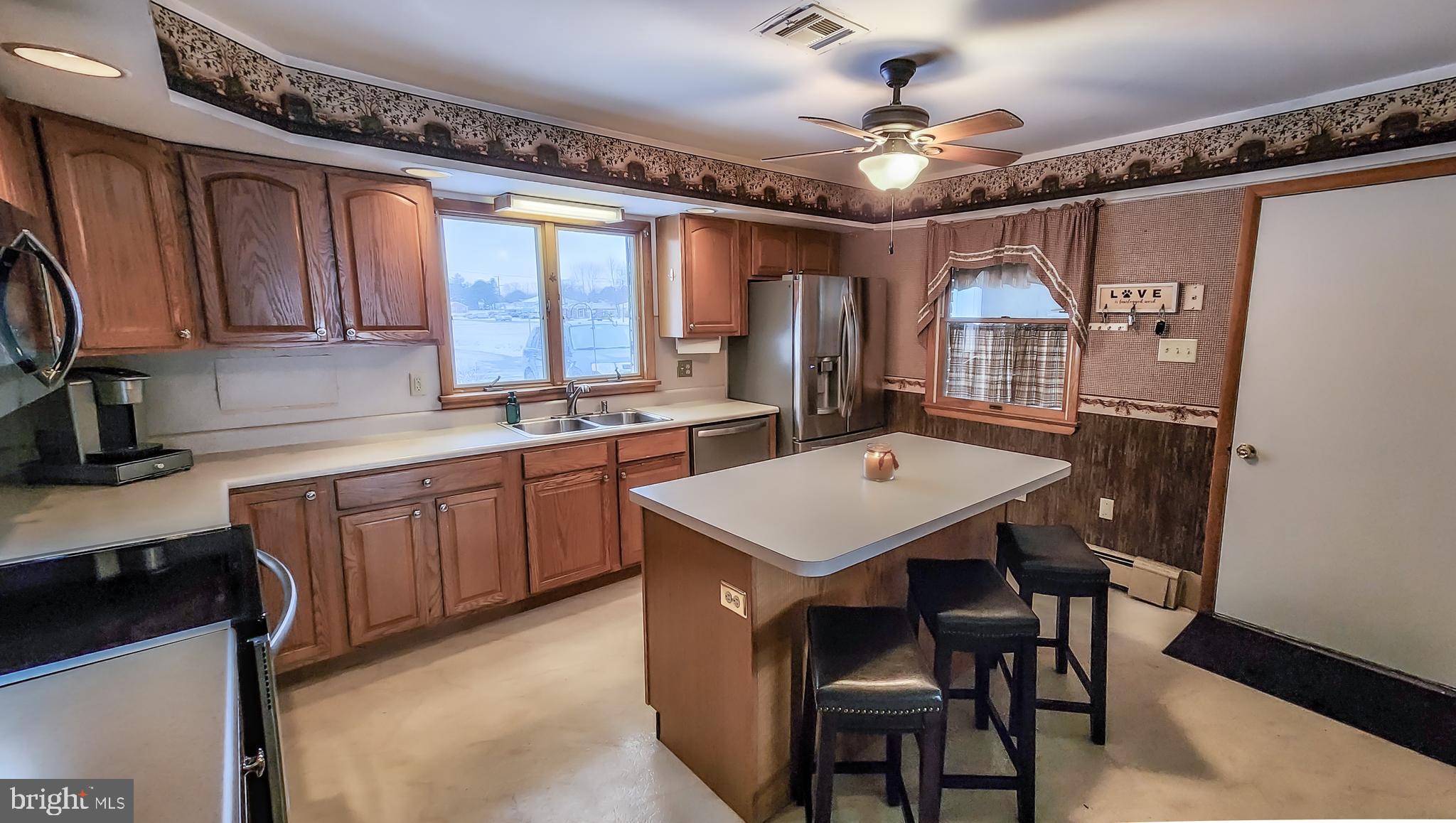 GREENVALE VILLAGE - Residential