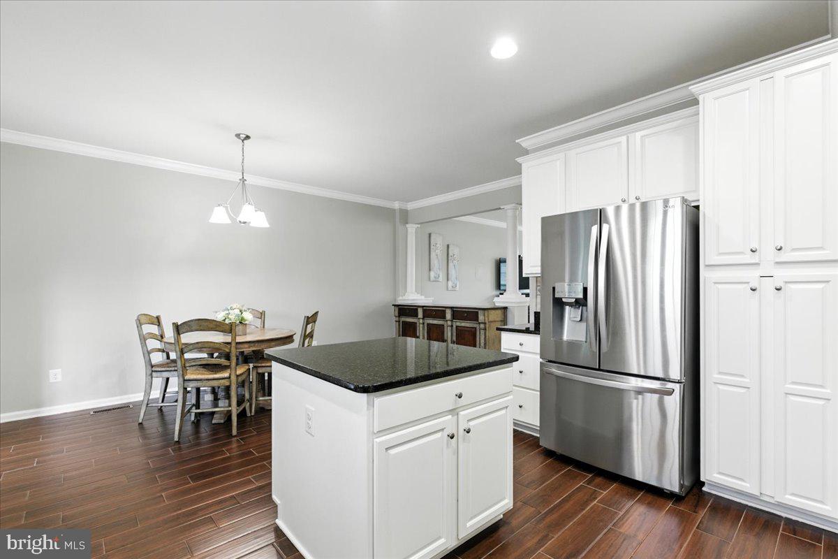 HEATHCOTE COMMONS CONDOMINIUMS - Residential