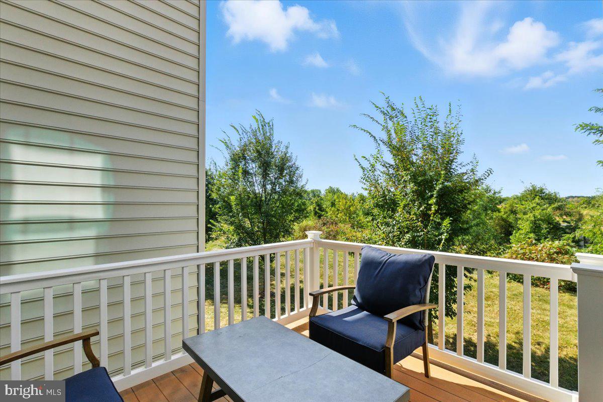 HEATHCOTE COMMONS CONDOMINIUMS - Residential