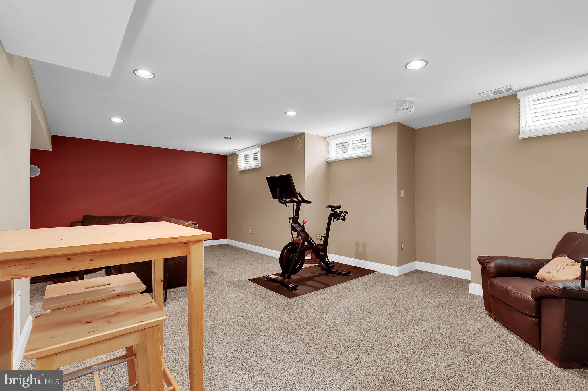 CHURCHILL TOWN SECTOR - Residential