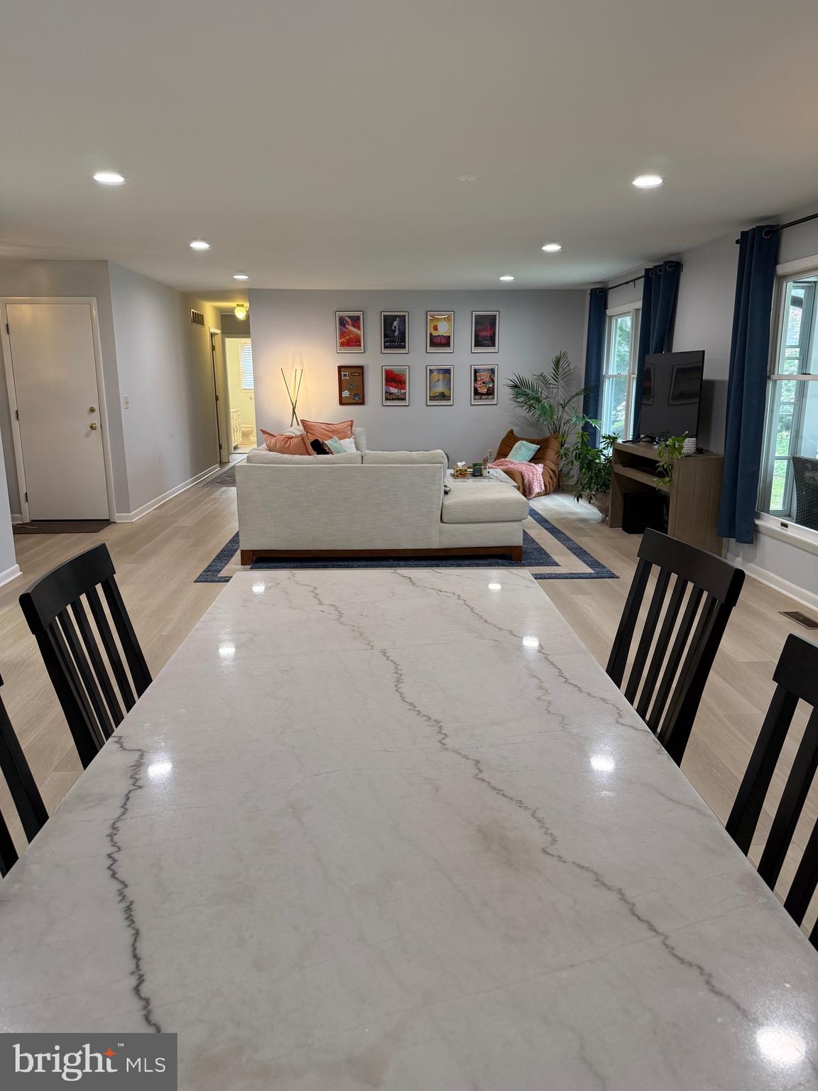 SOUTH RIVER PARK - Residential Lease