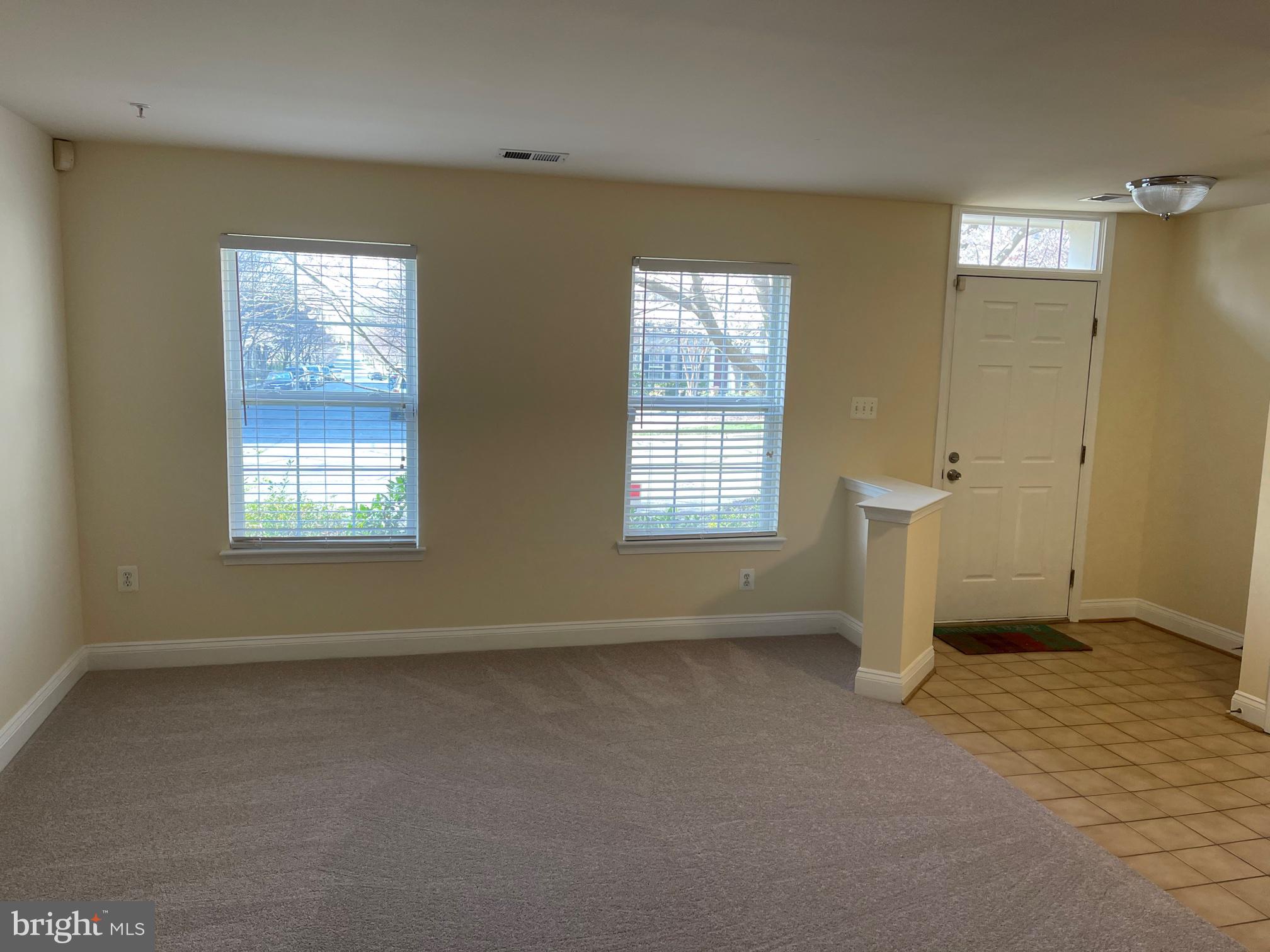 KING FARM WATKINS POND - Residential Lease