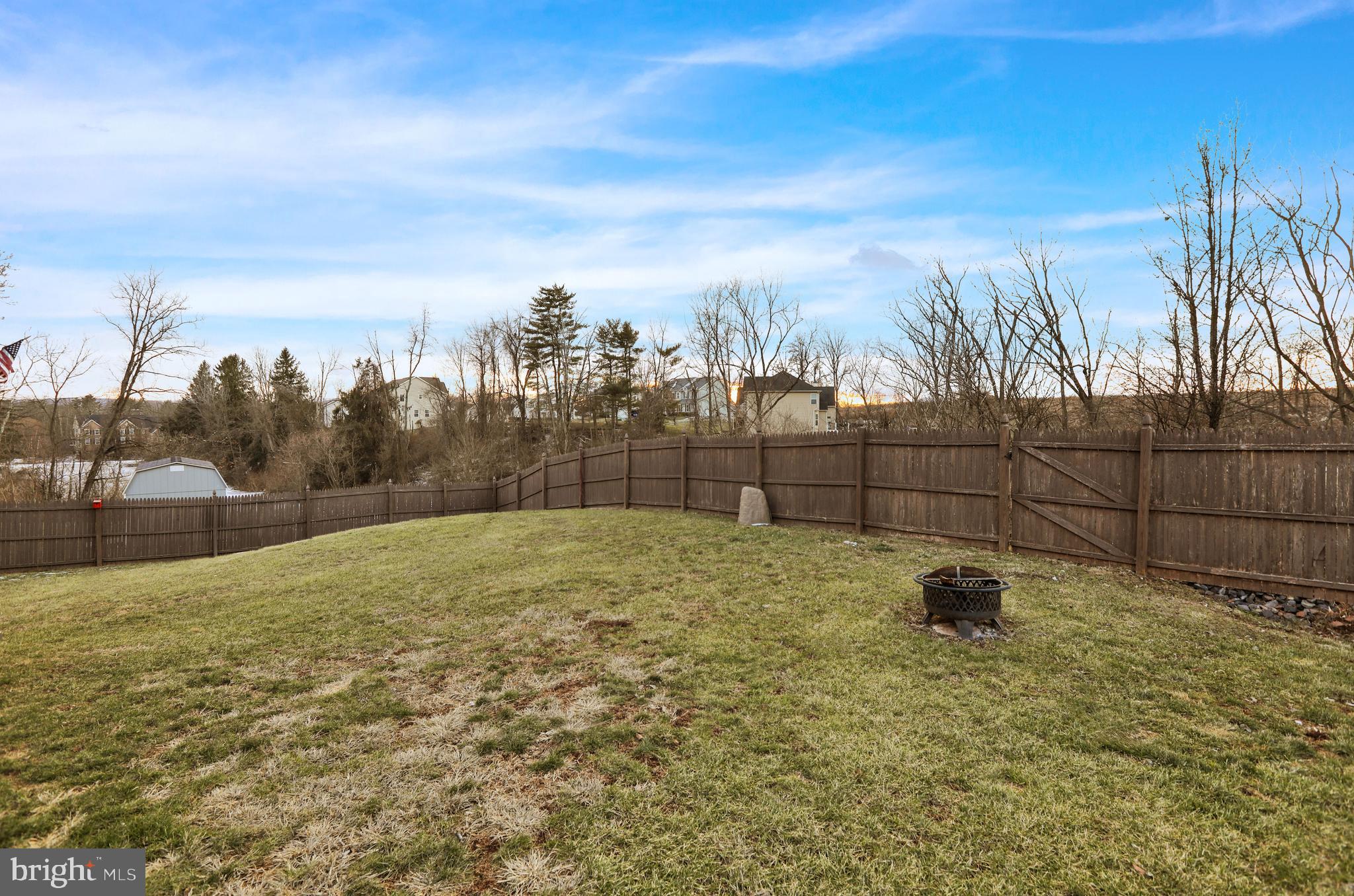 RESERVES AT HIGH MEADOW - Residential