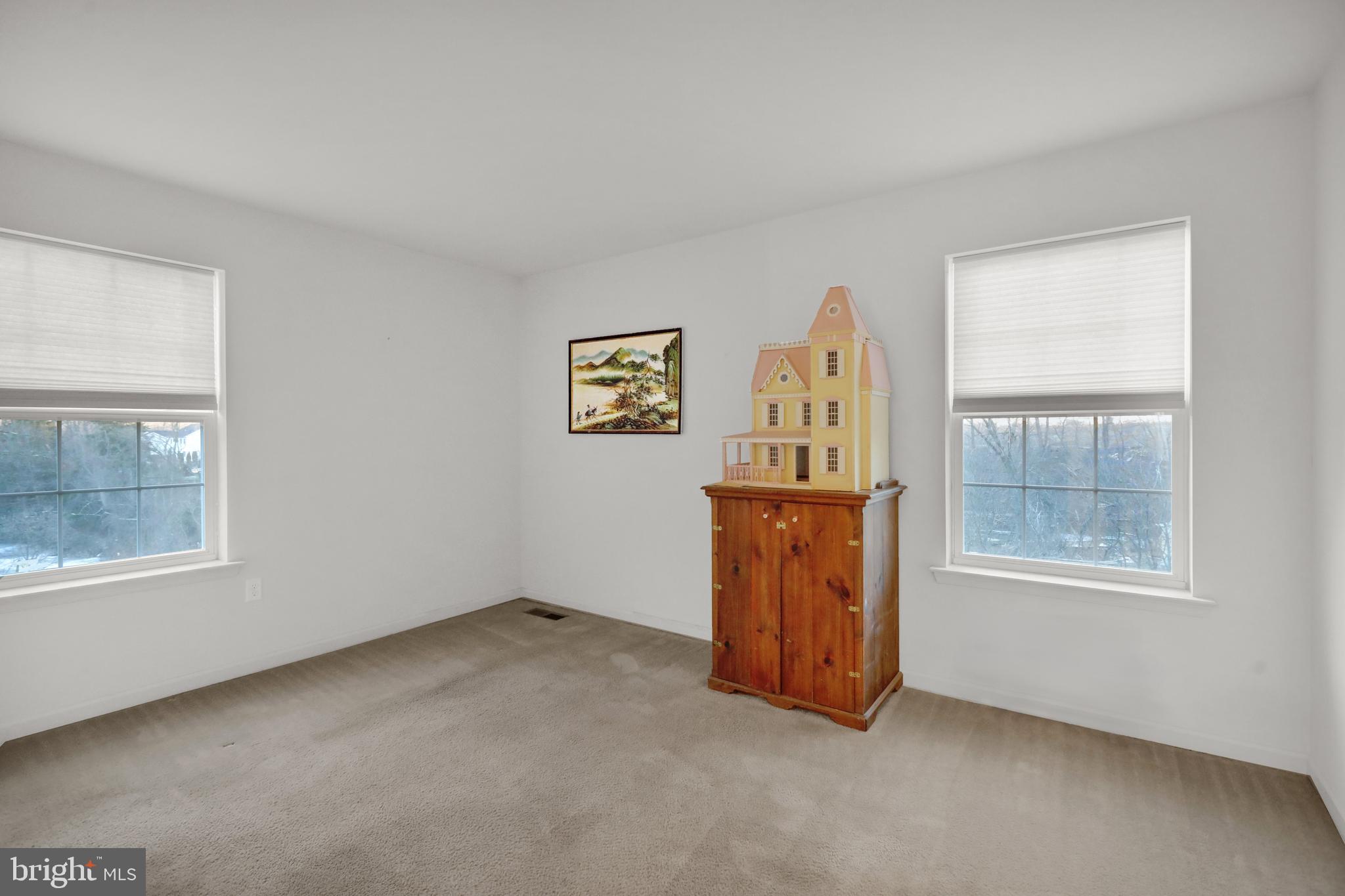 RESERVES AT HIGH MEADOW - Residential