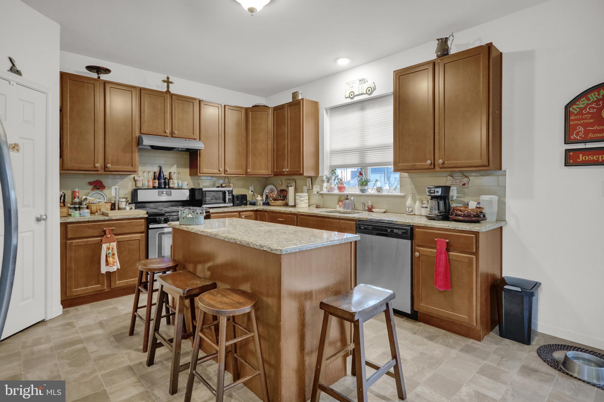 RESERVES AT HIGH MEADOW - Residential