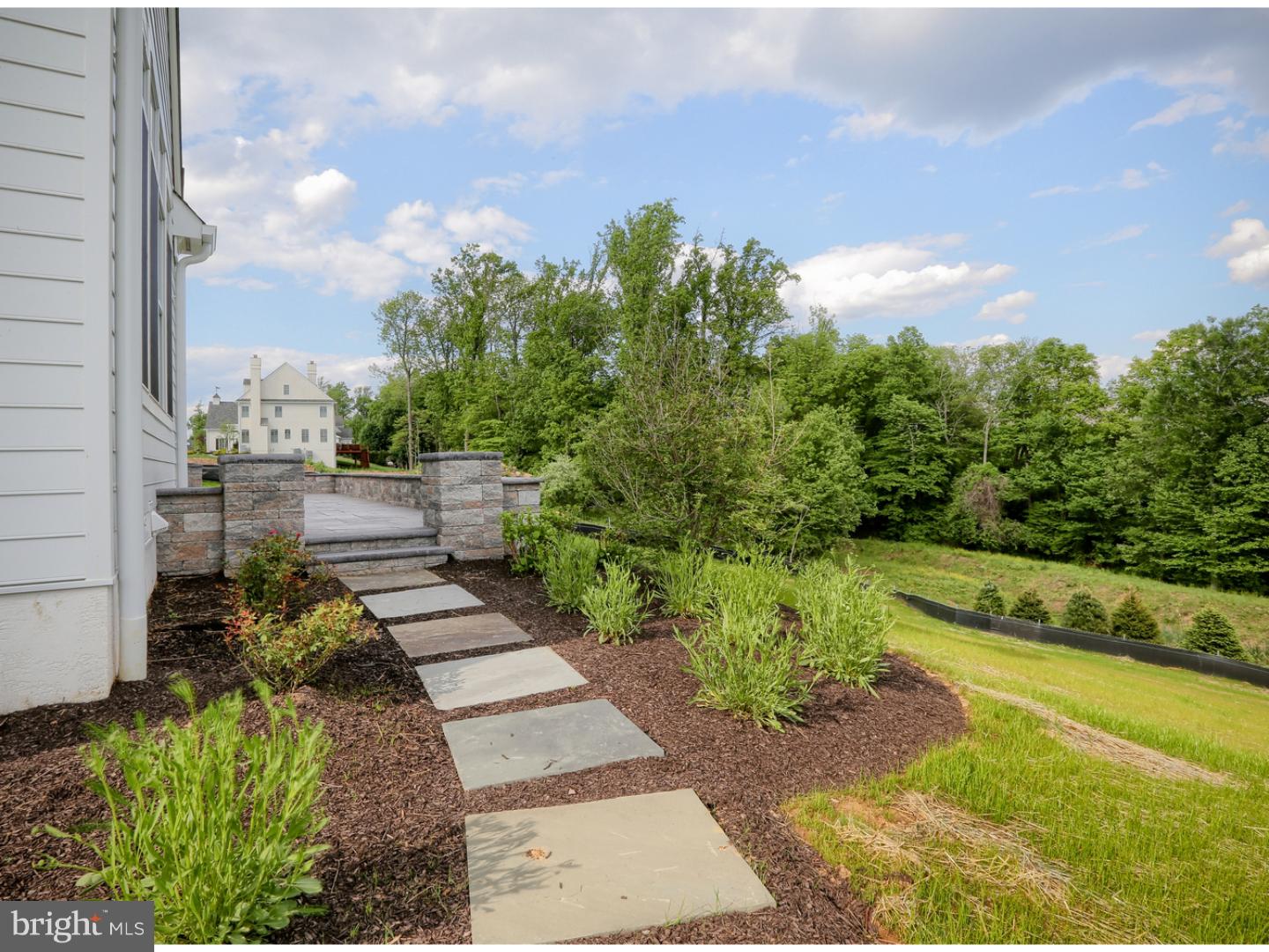 WHITE HORSE - Residential