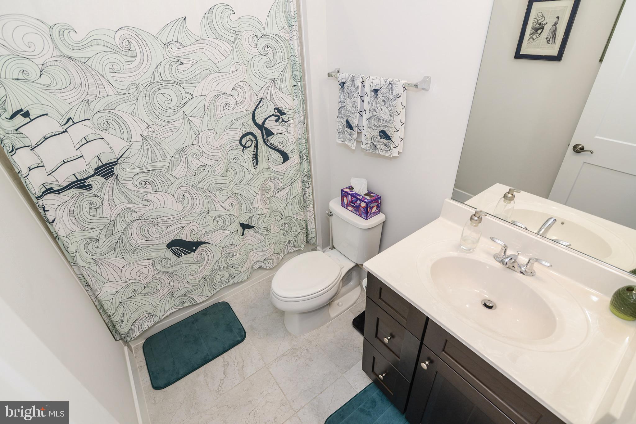 TALL OAKS - Residential Lease