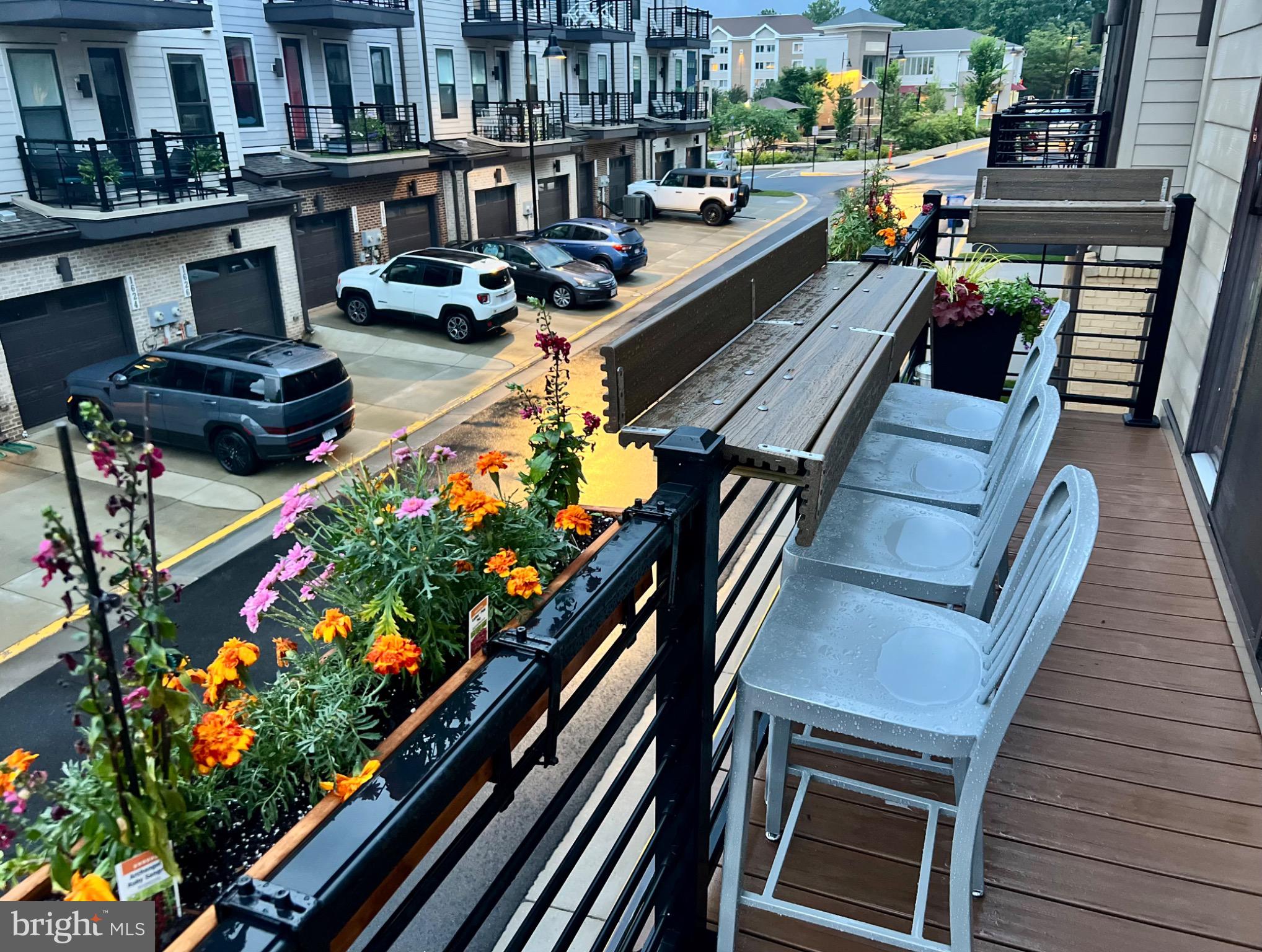 TALL OAKS - Residential Lease