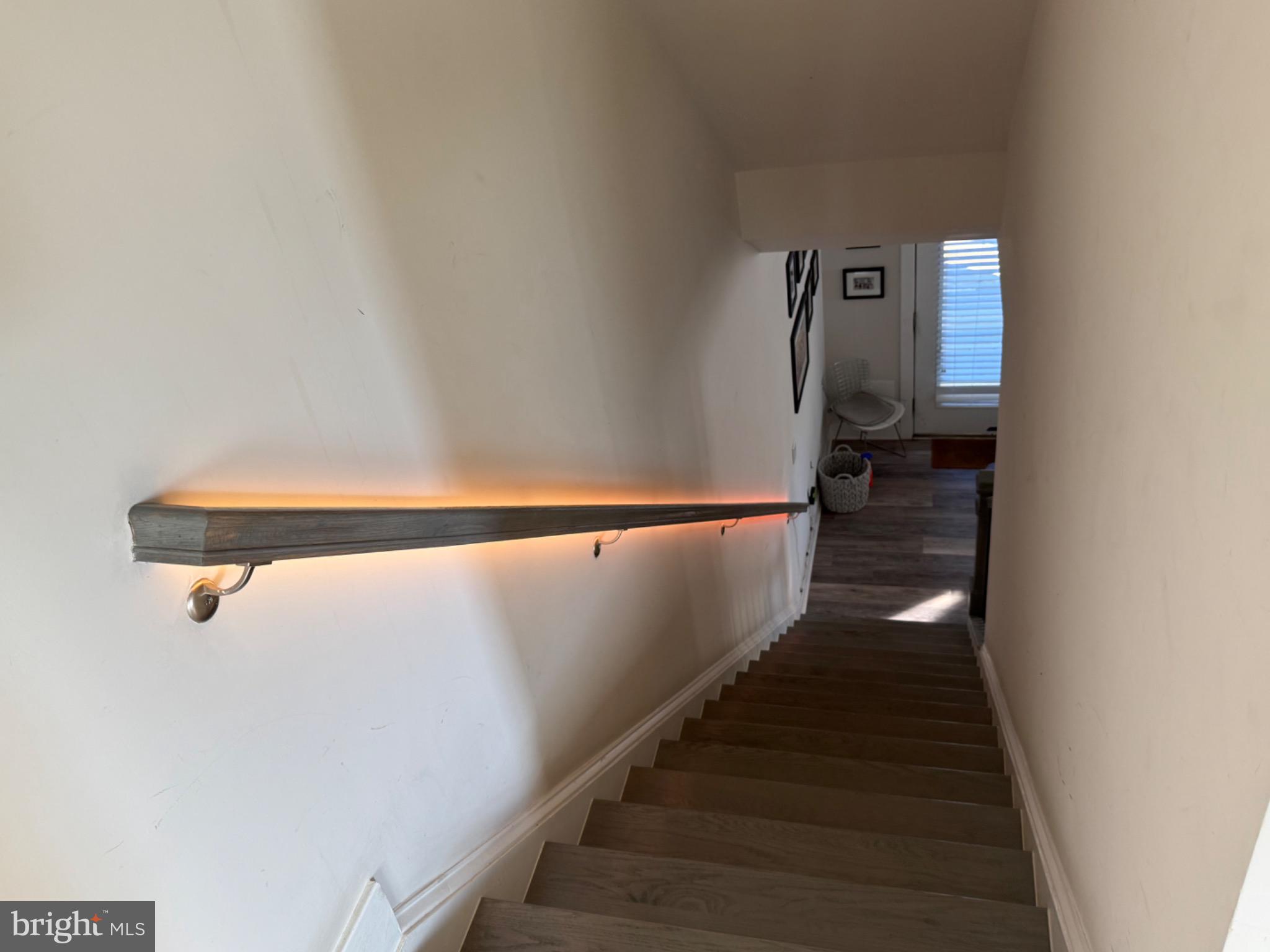 TALL OAKS - Residential Lease