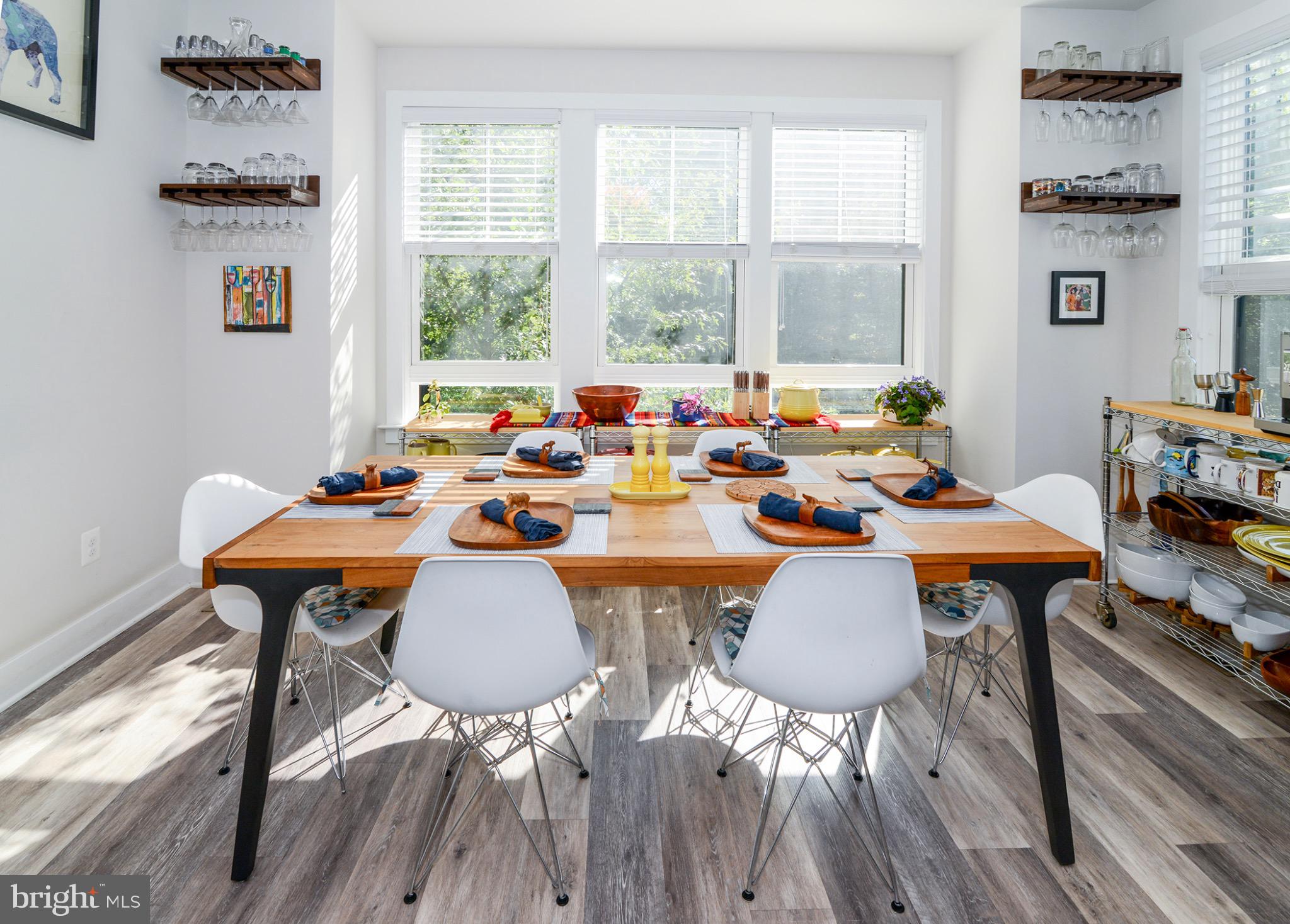 TALL OAKS - Residential Lease