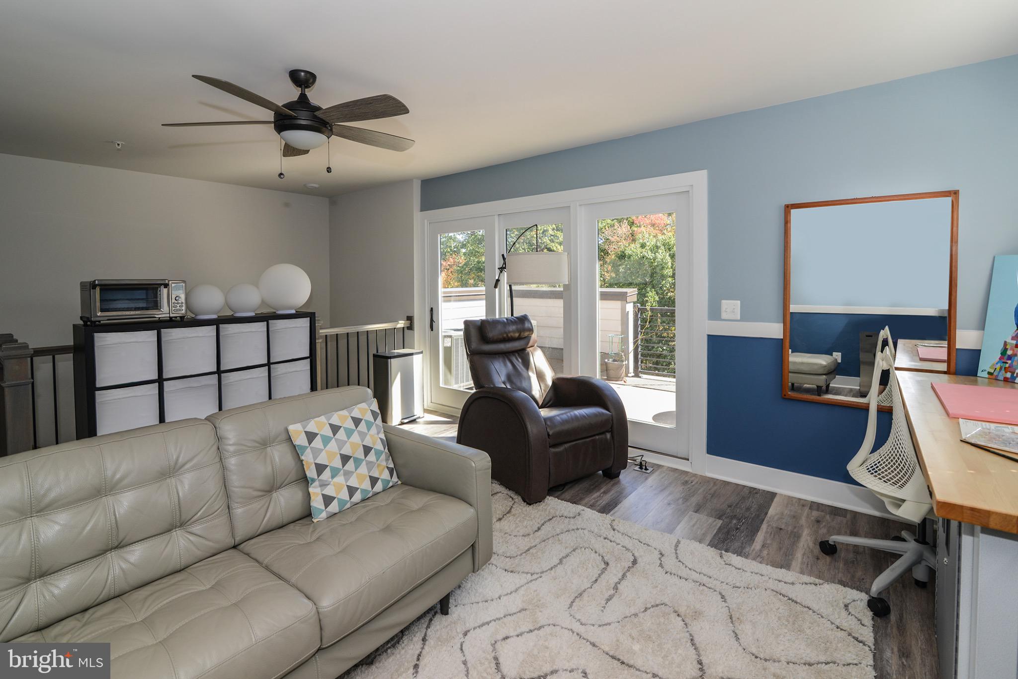 TALL OAKS - Residential Lease