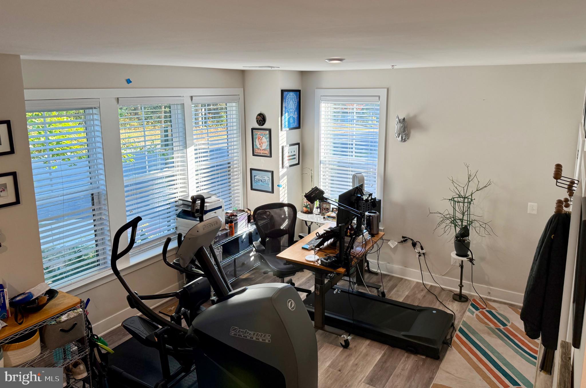 TALL OAKS - Residential Lease