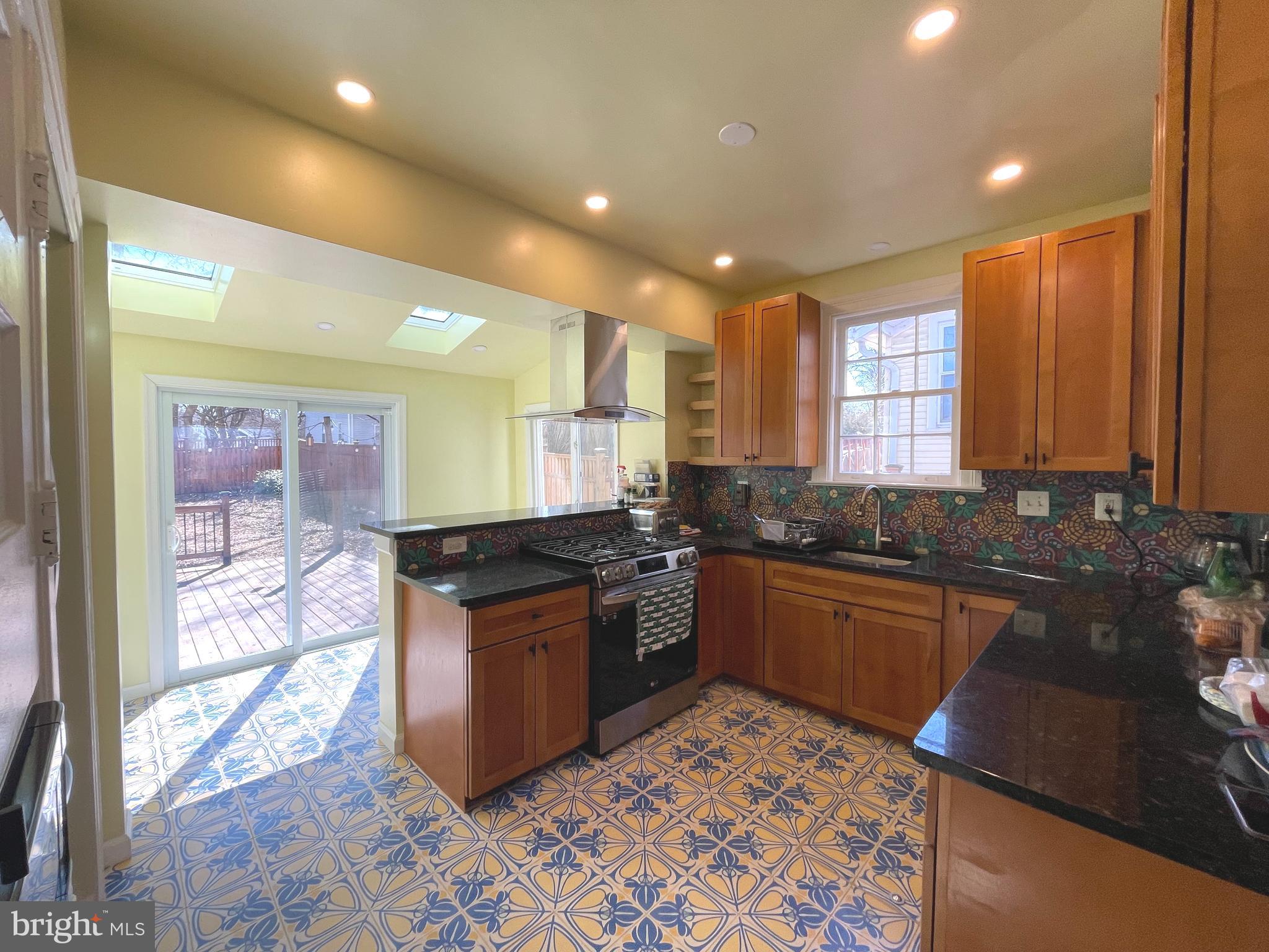 MOUNT RAINIER - Residential Lease