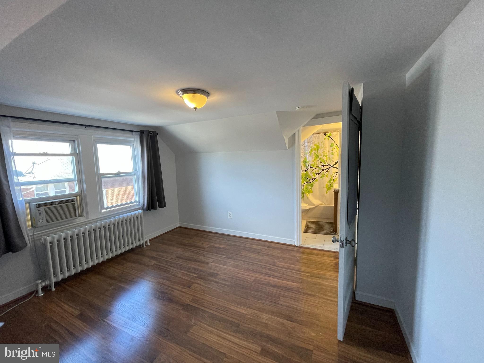 MOUNT RAINIER - Residential Lease