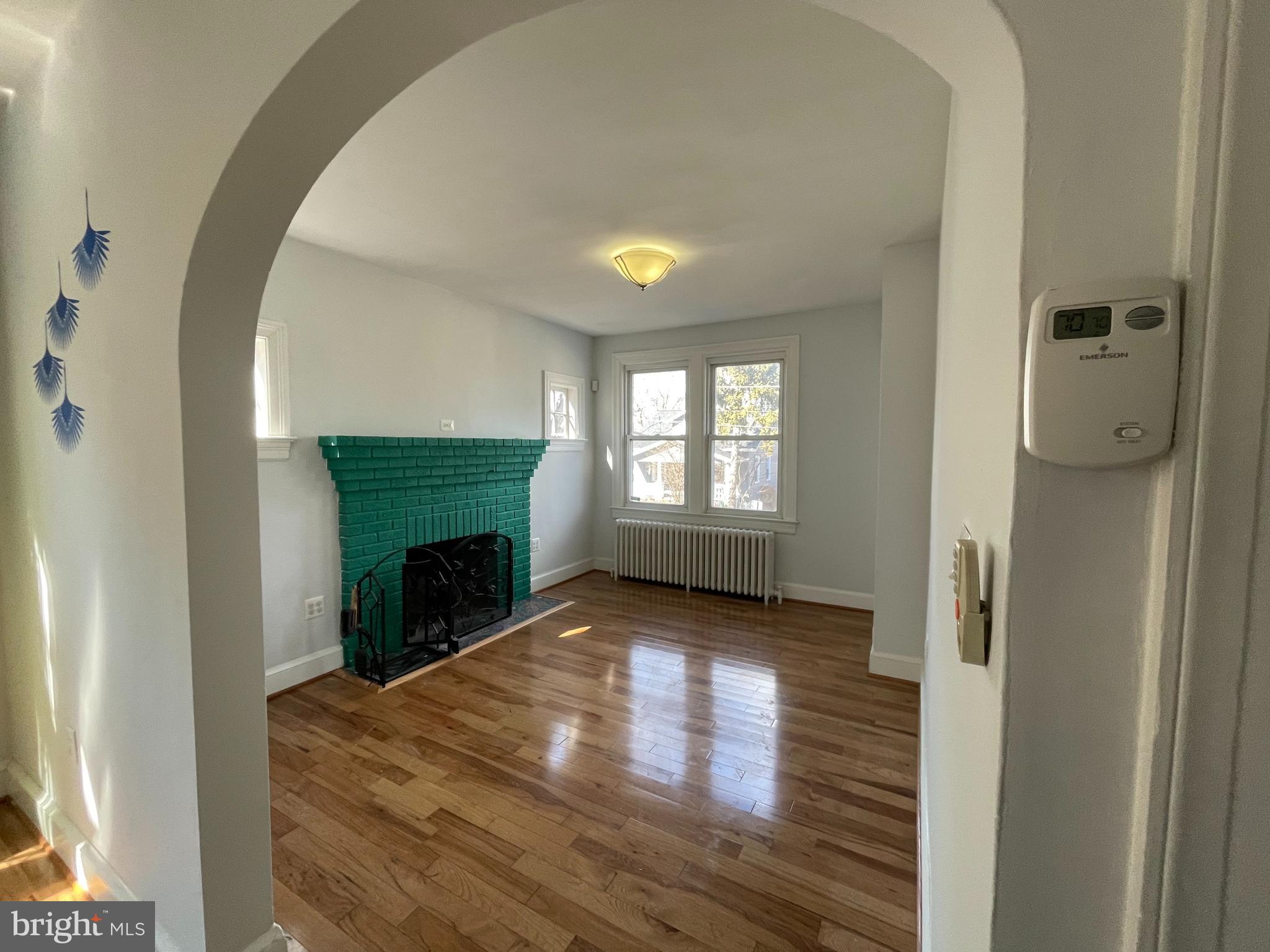 MOUNT RAINIER - Residential Lease