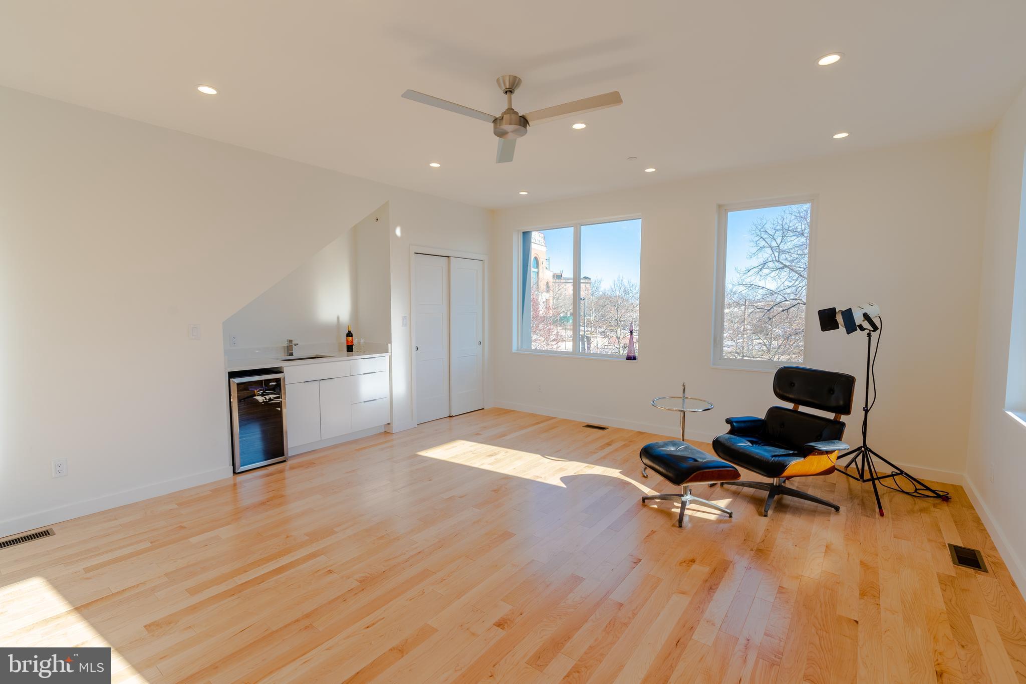 RIDGELY'S DELIGHT - Residential