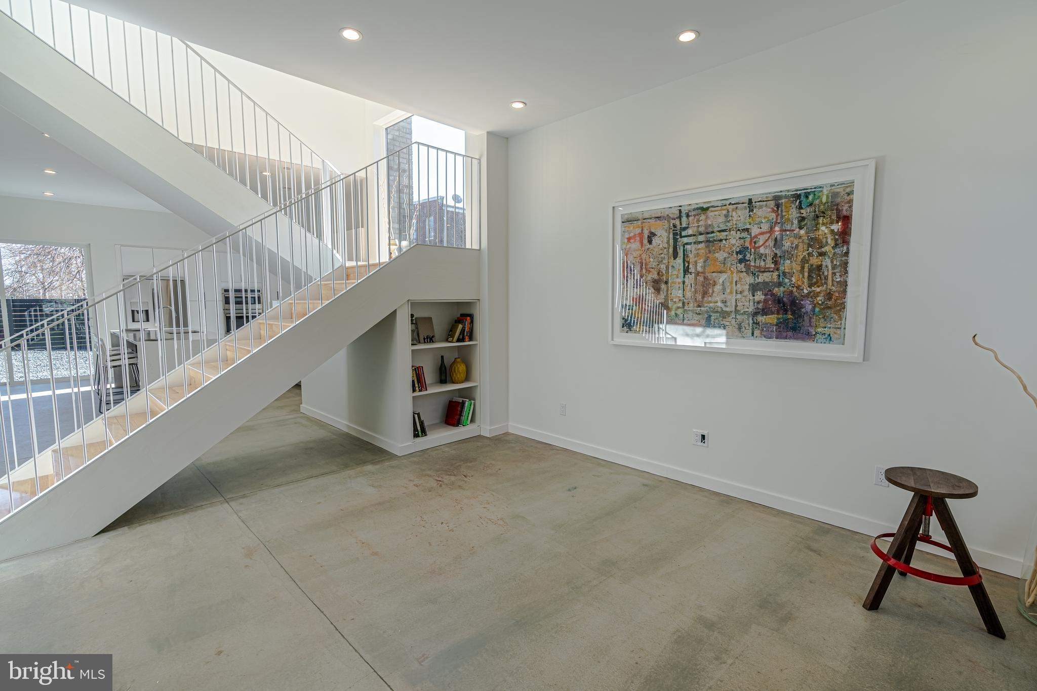 RIDGELY'S DELIGHT - Residential