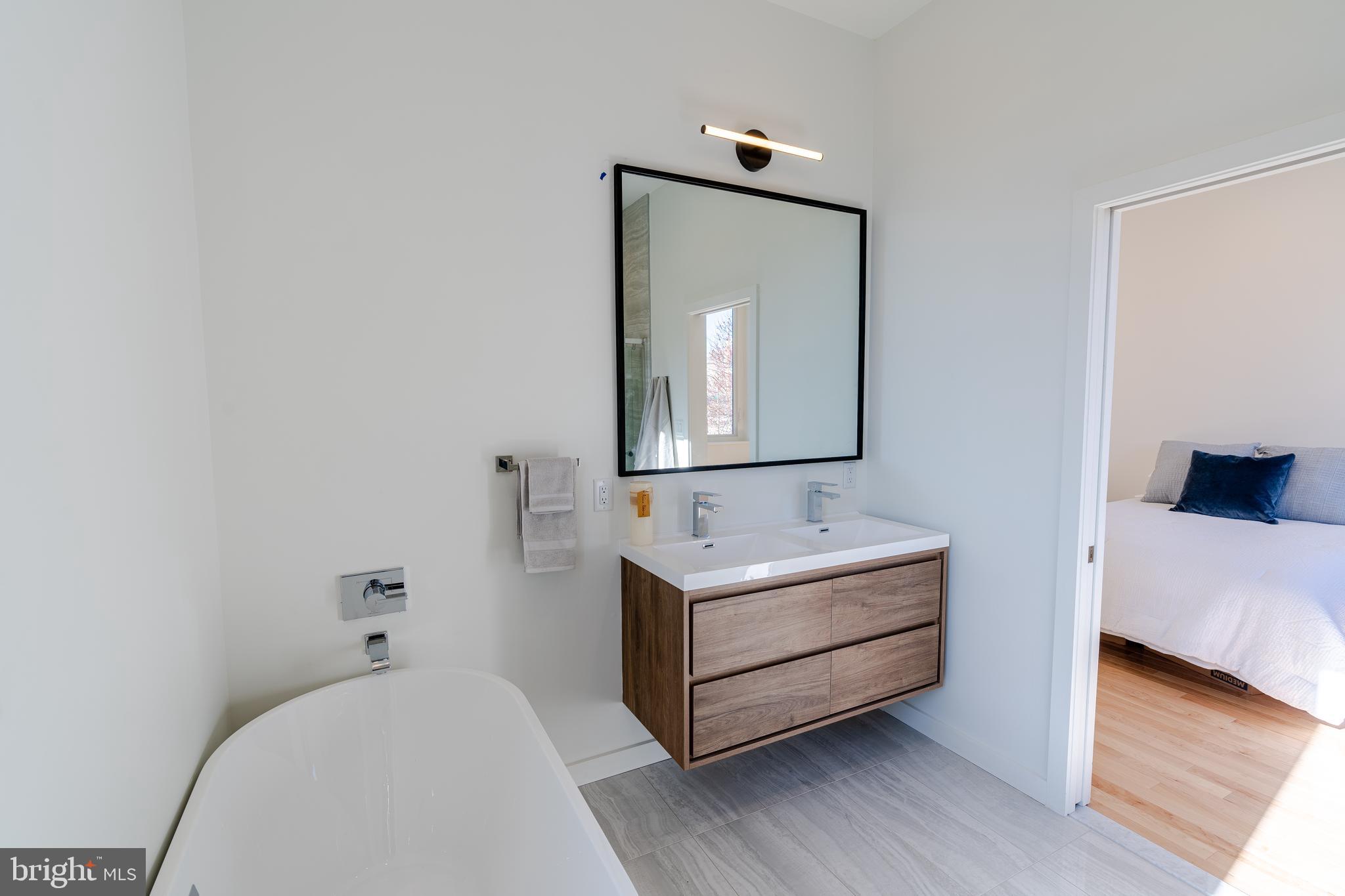 RIDGELY'S DELIGHT - Residential