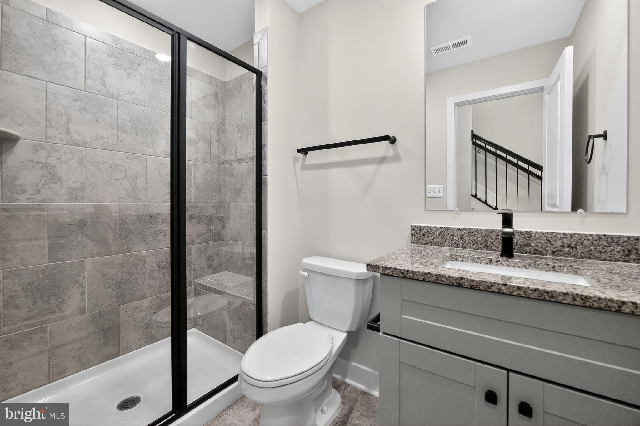 MEDFIELD - Residential