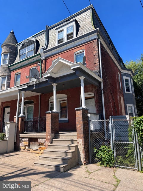 Photo of 6813 Woodland Avenue, PHILADELPHIA, PA 19142 (MLS # PAPH2673478)