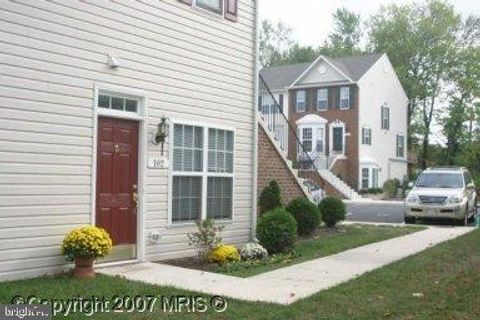 Photo of 102 Heather Stone Way #82, GLEN BURNIE, MD 21061 (MLS # MDAA2142110)
