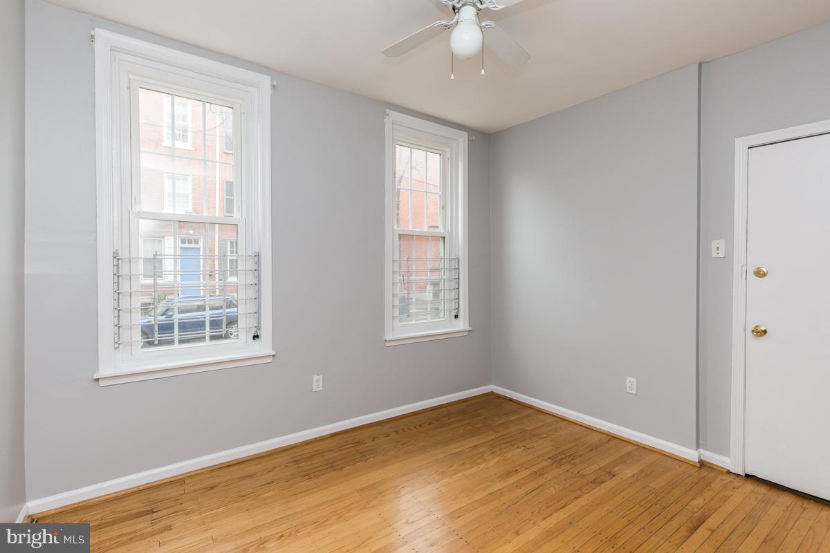 WASHINGTON SQ WEST - Residential Lease