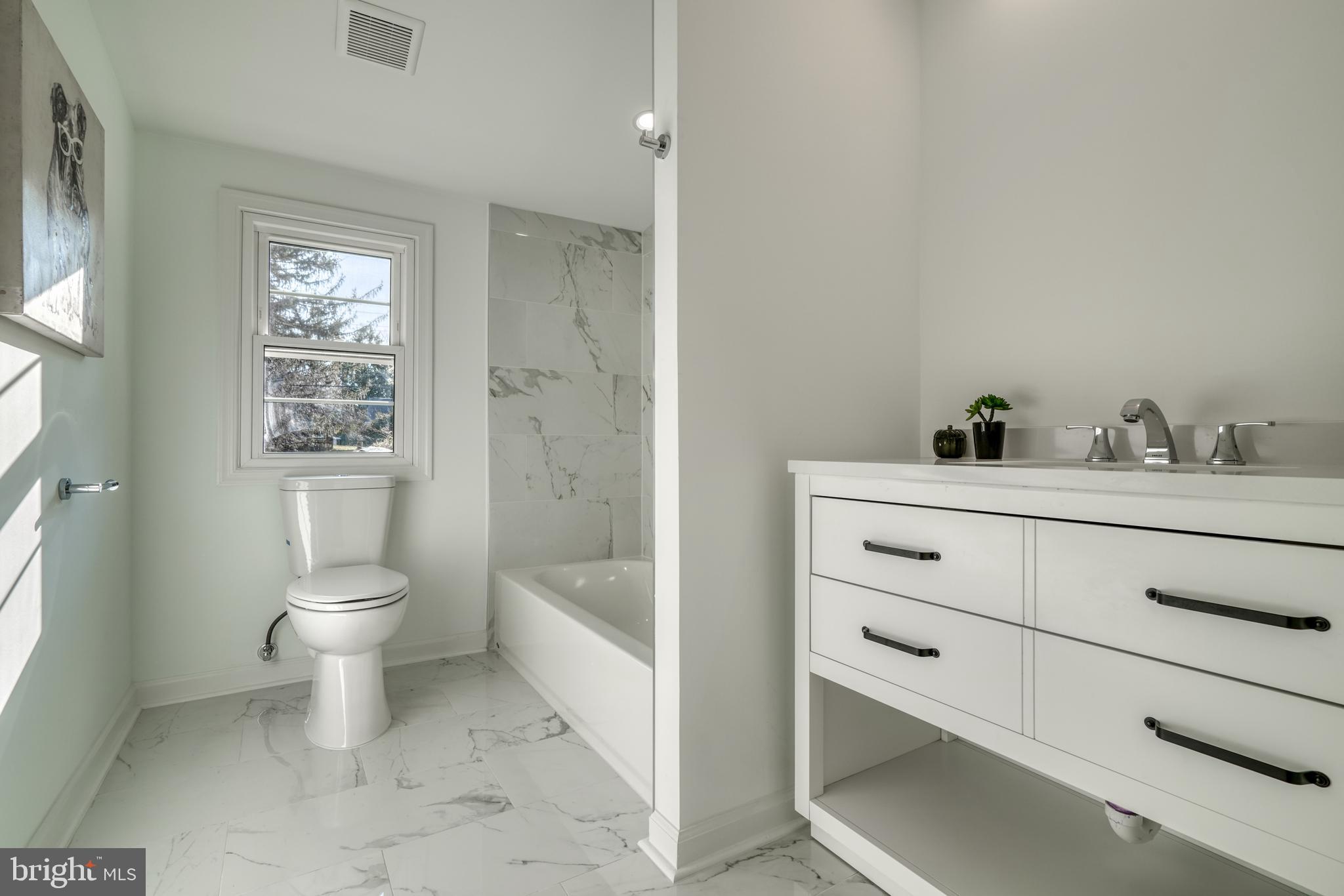 FONT HILL - Residential