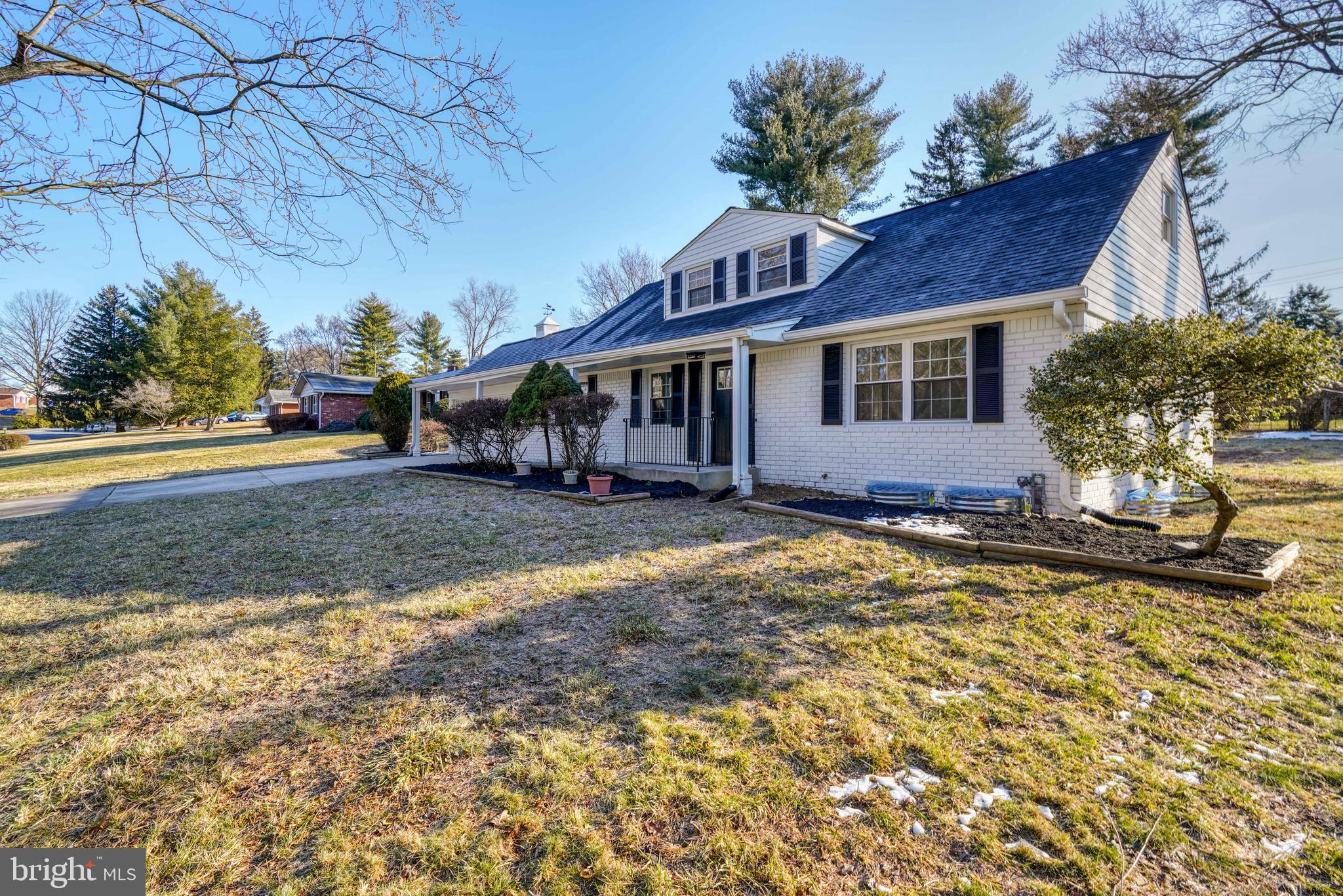 FONT HILL - Residential