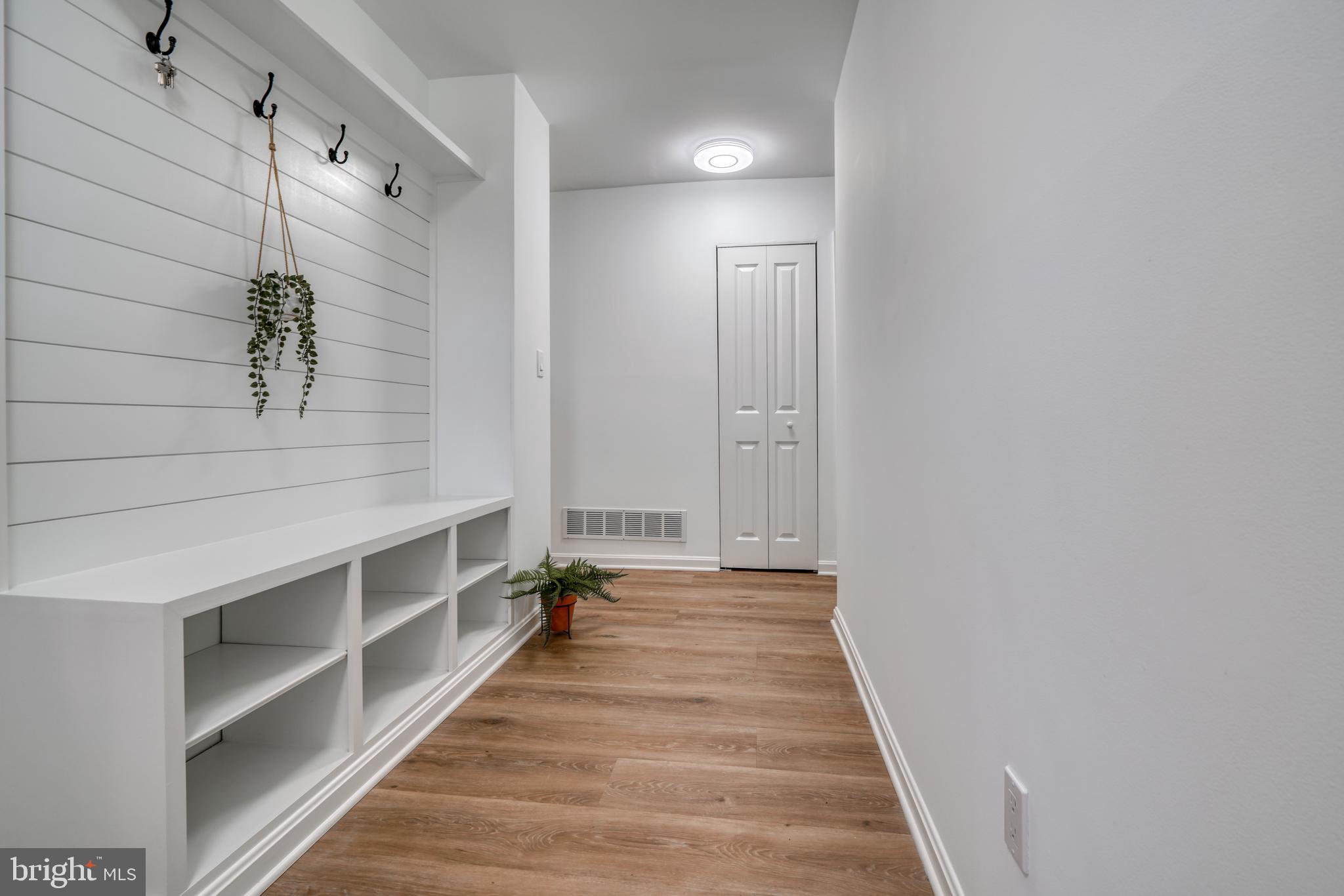 FONT HILL - Residential