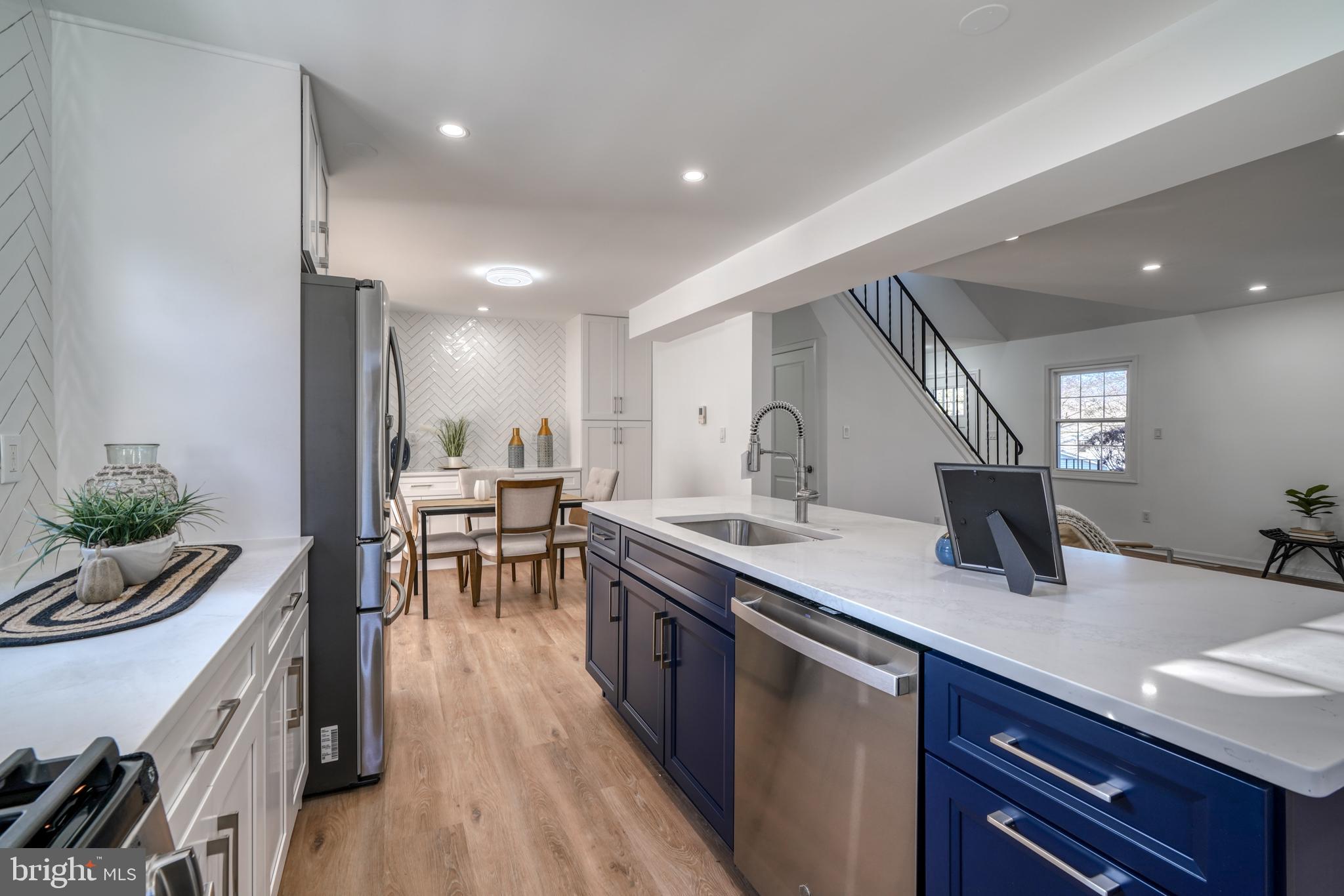 FONT HILL - Residential