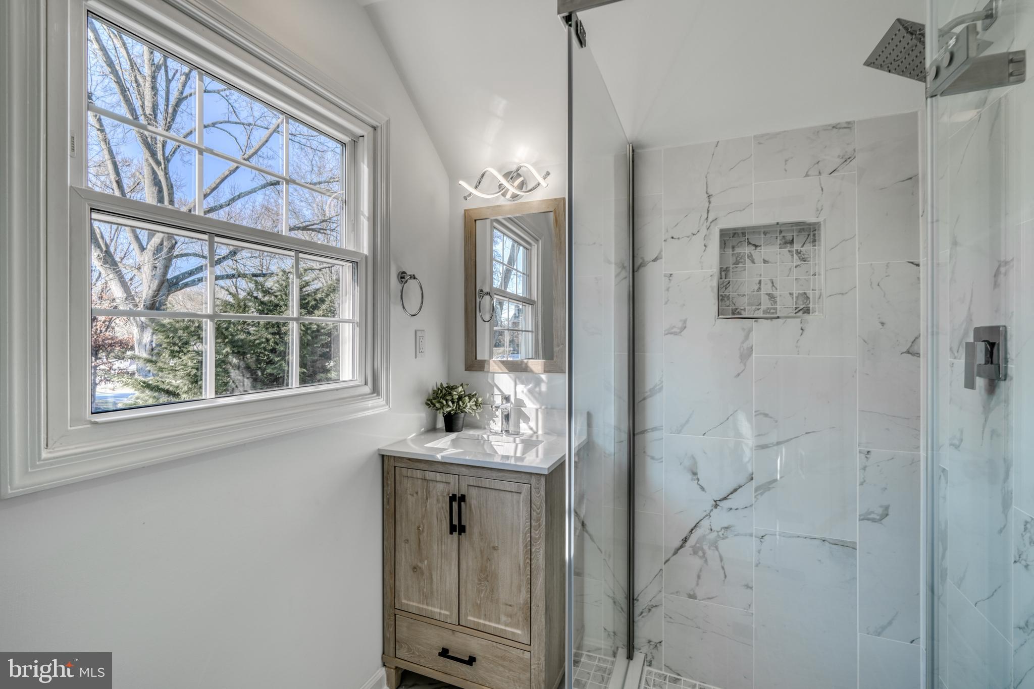 FONT HILL - Residential