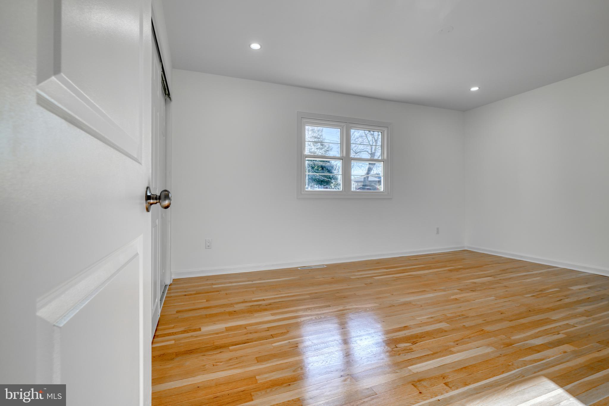 FONT HILL - Residential