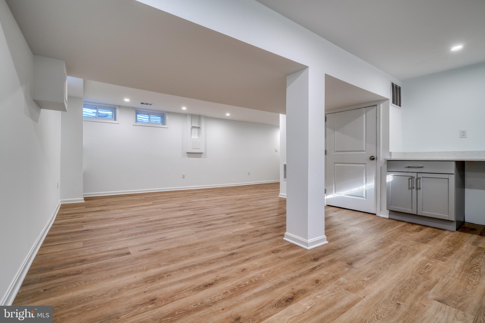 FONT HILL - Residential