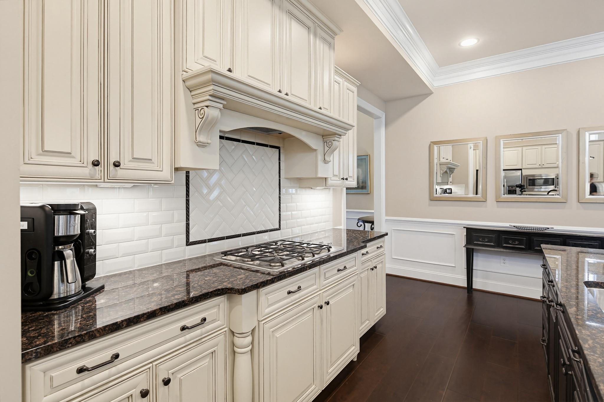 WAVERLY WOODS WEST - Residential