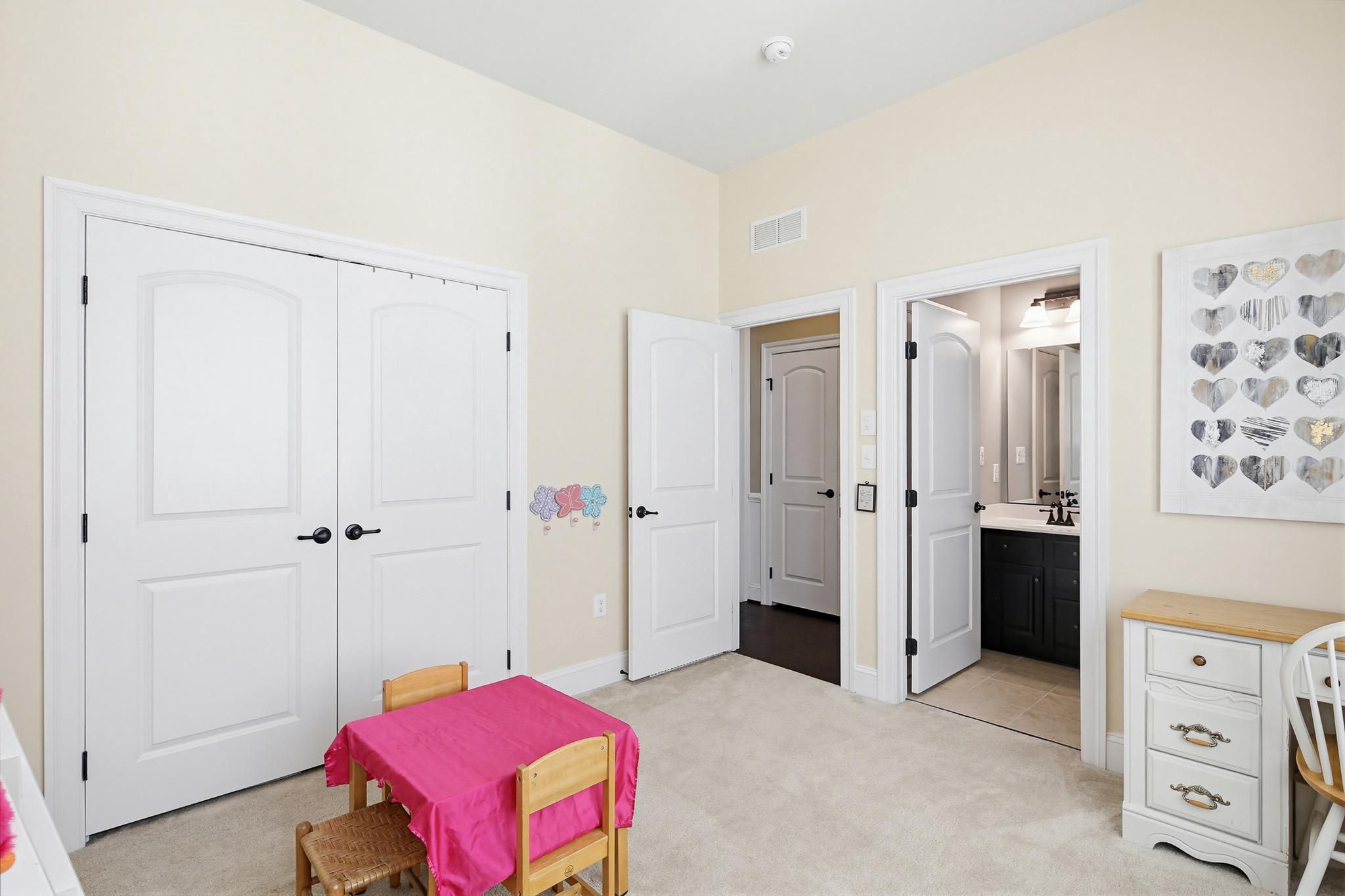 WAVERLY WOODS WEST - Residential