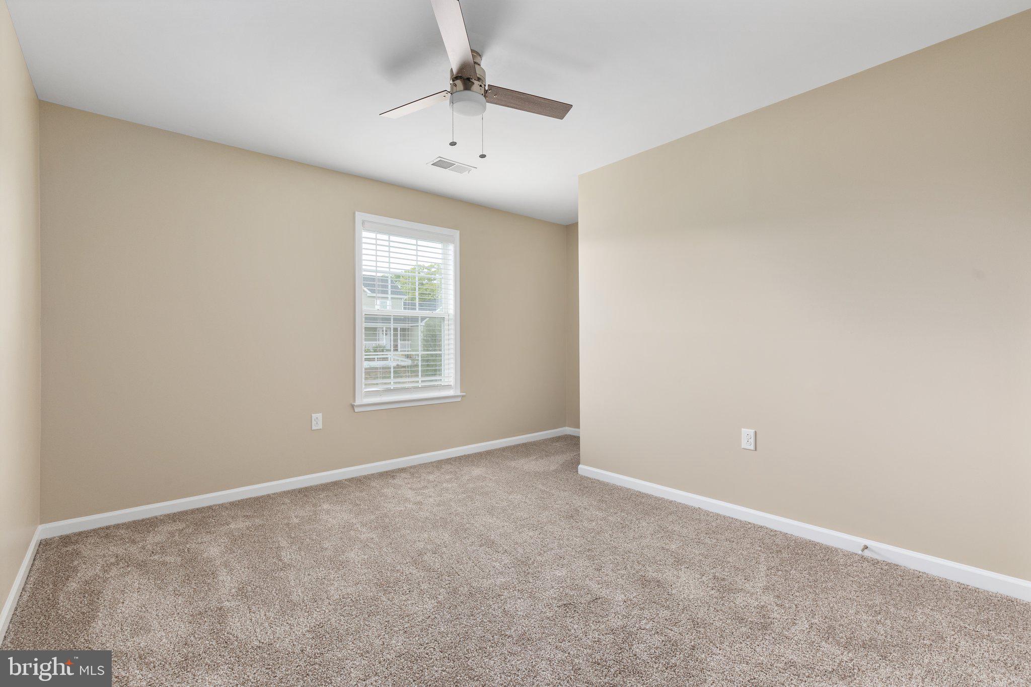 BENTWOOD ESTATES - Residential Lease