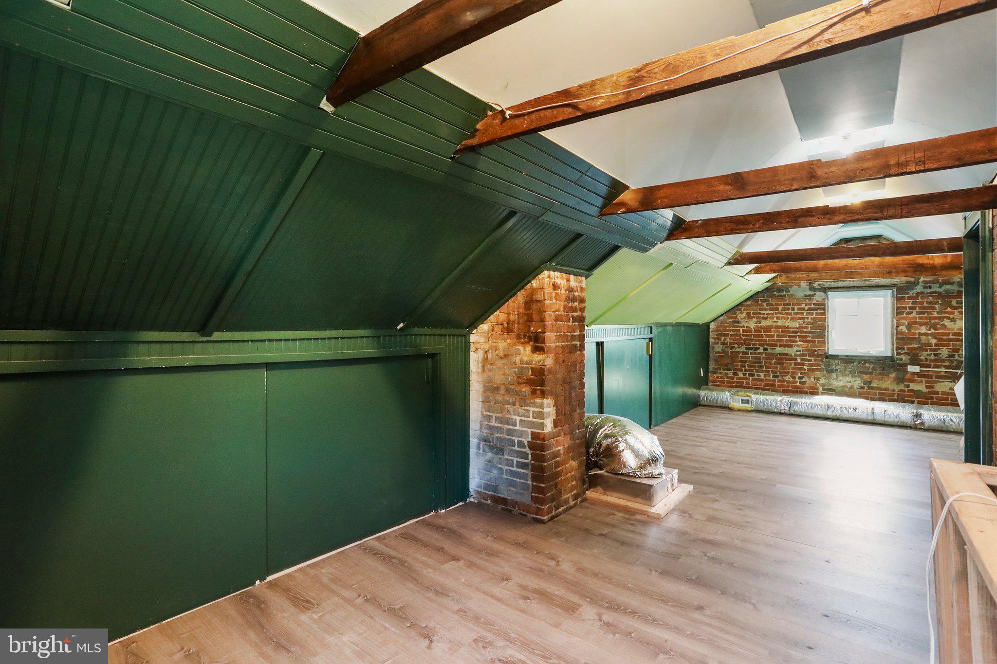 HISTORIC HARPERS FERRY - Residential