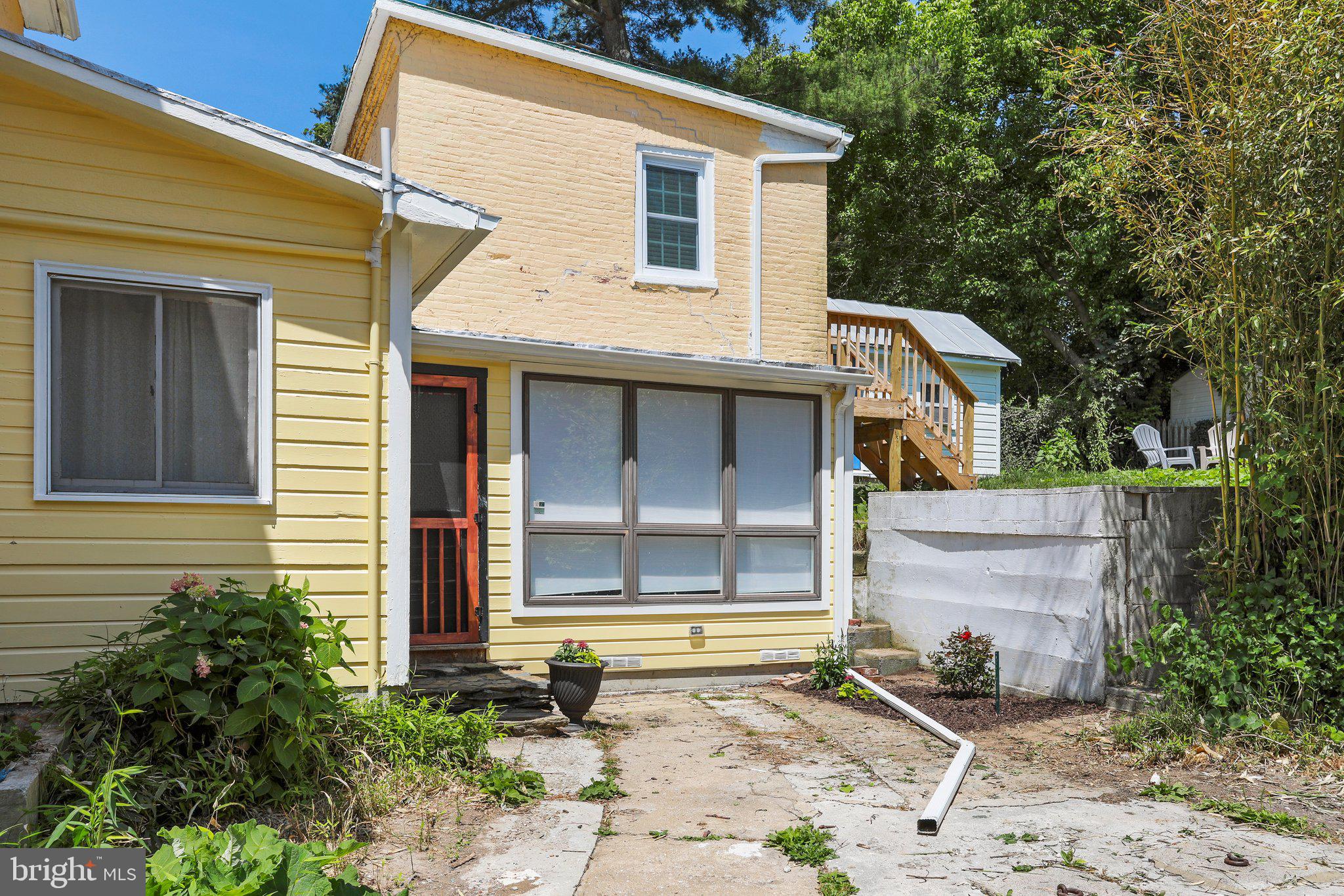 HISTORIC HARPERS FERRY - Residential
